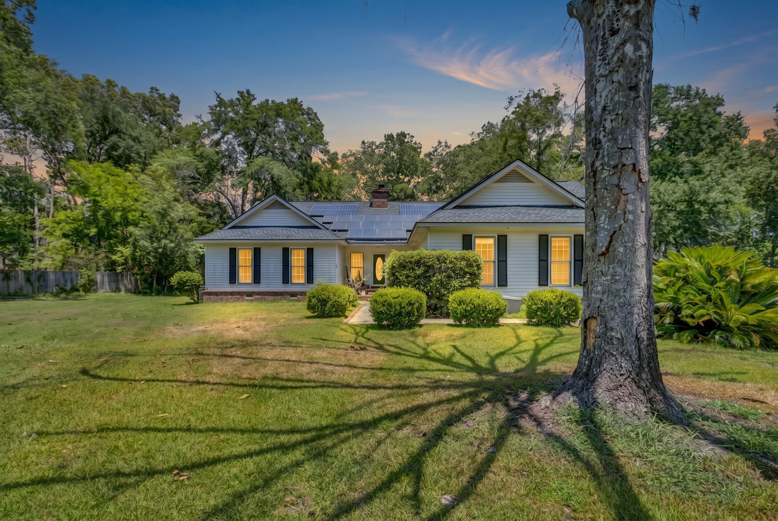 4 Garth Drive