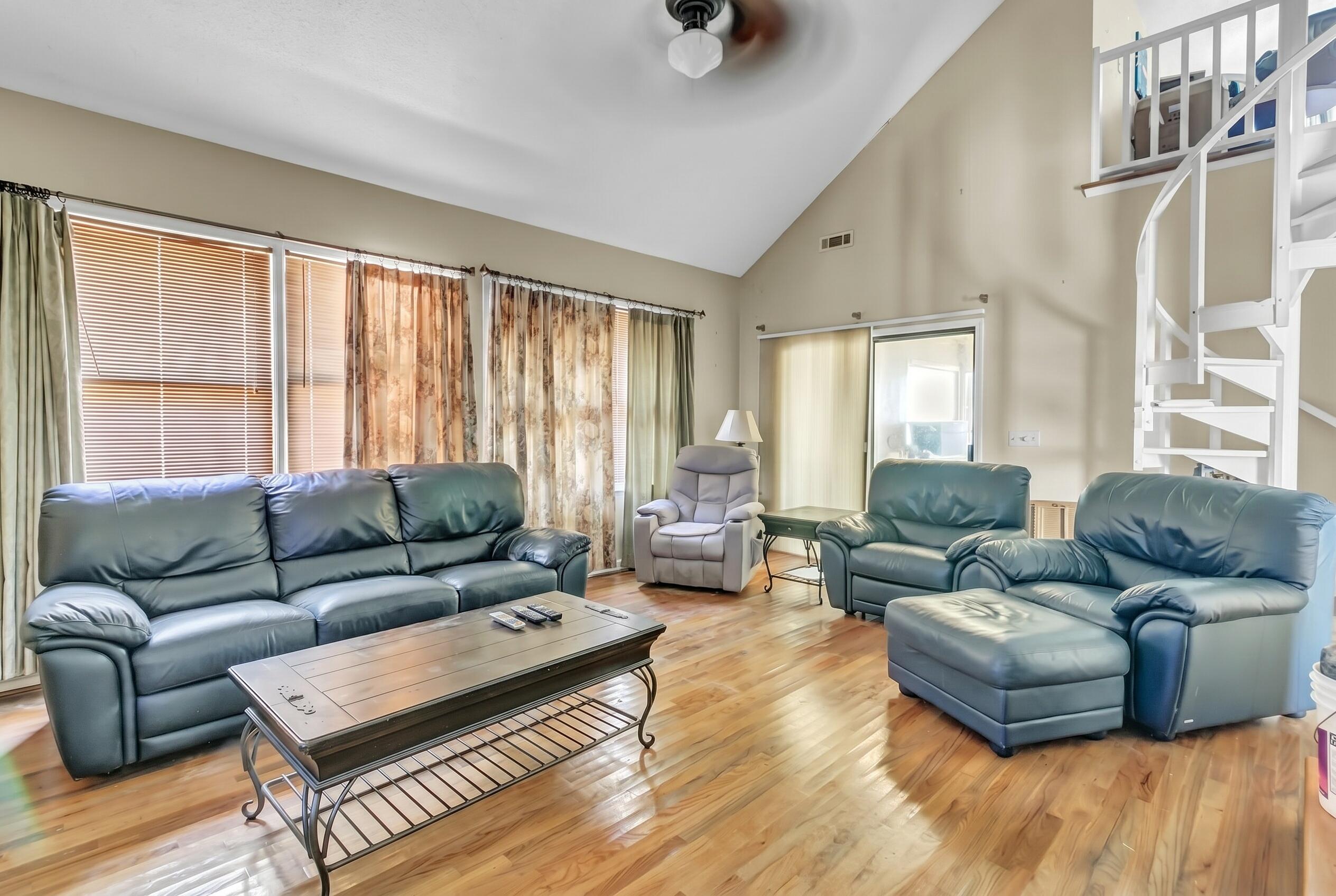 4 Garth Drive