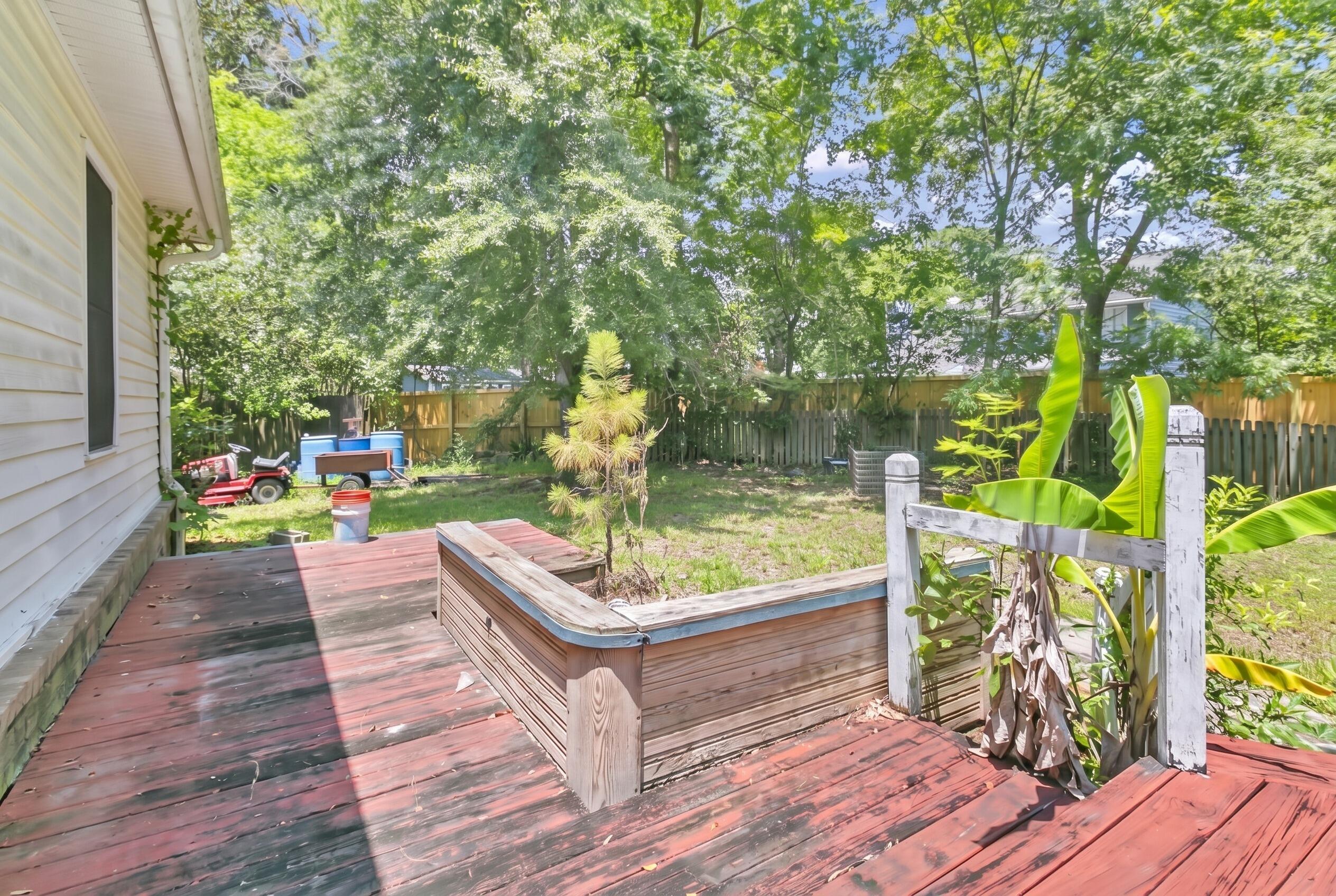4 Garth Drive