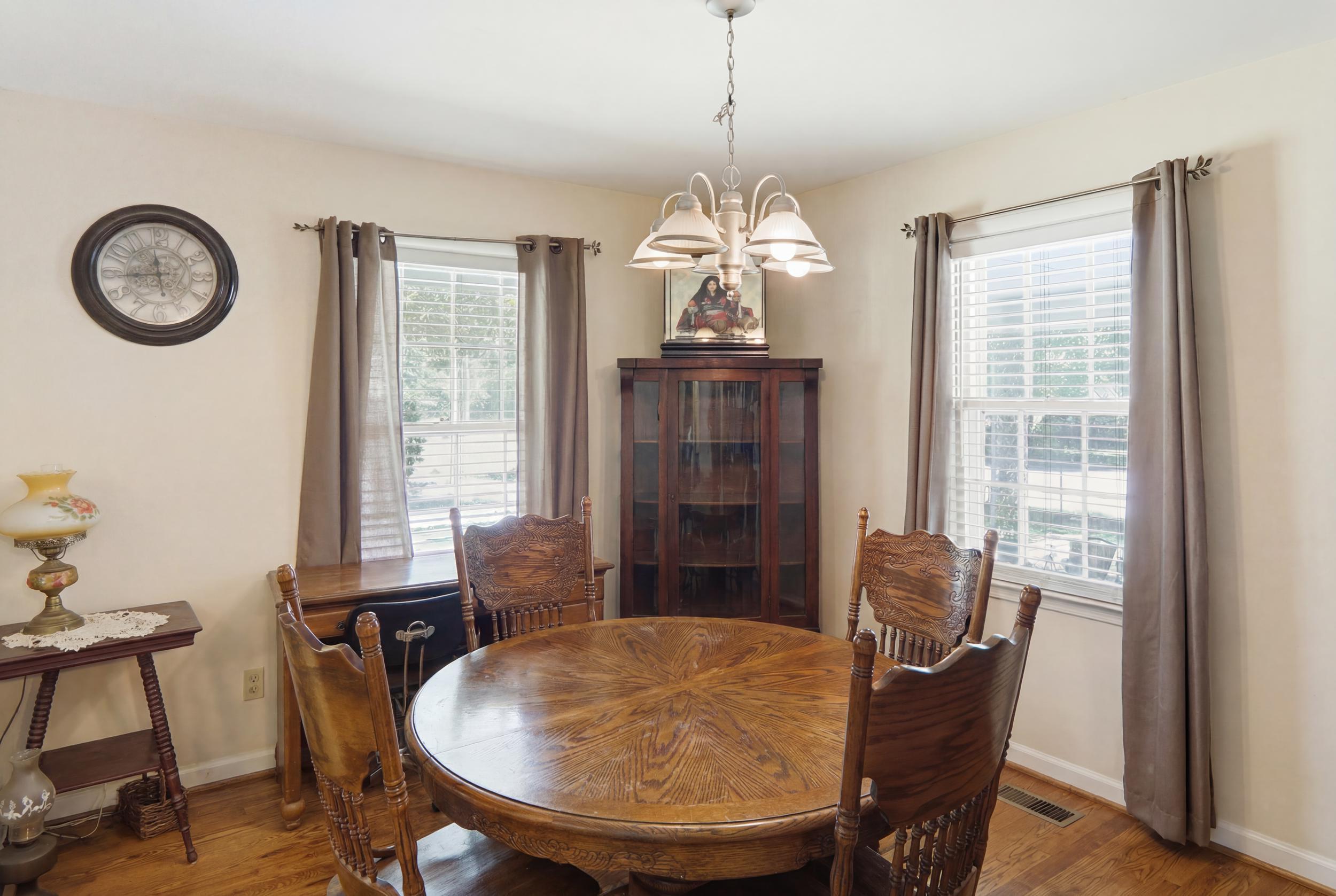 1729 Old Whitesville Road