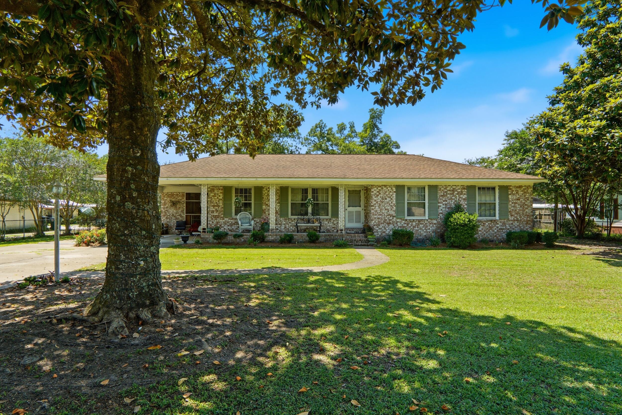 1729 Old Whitesville Road