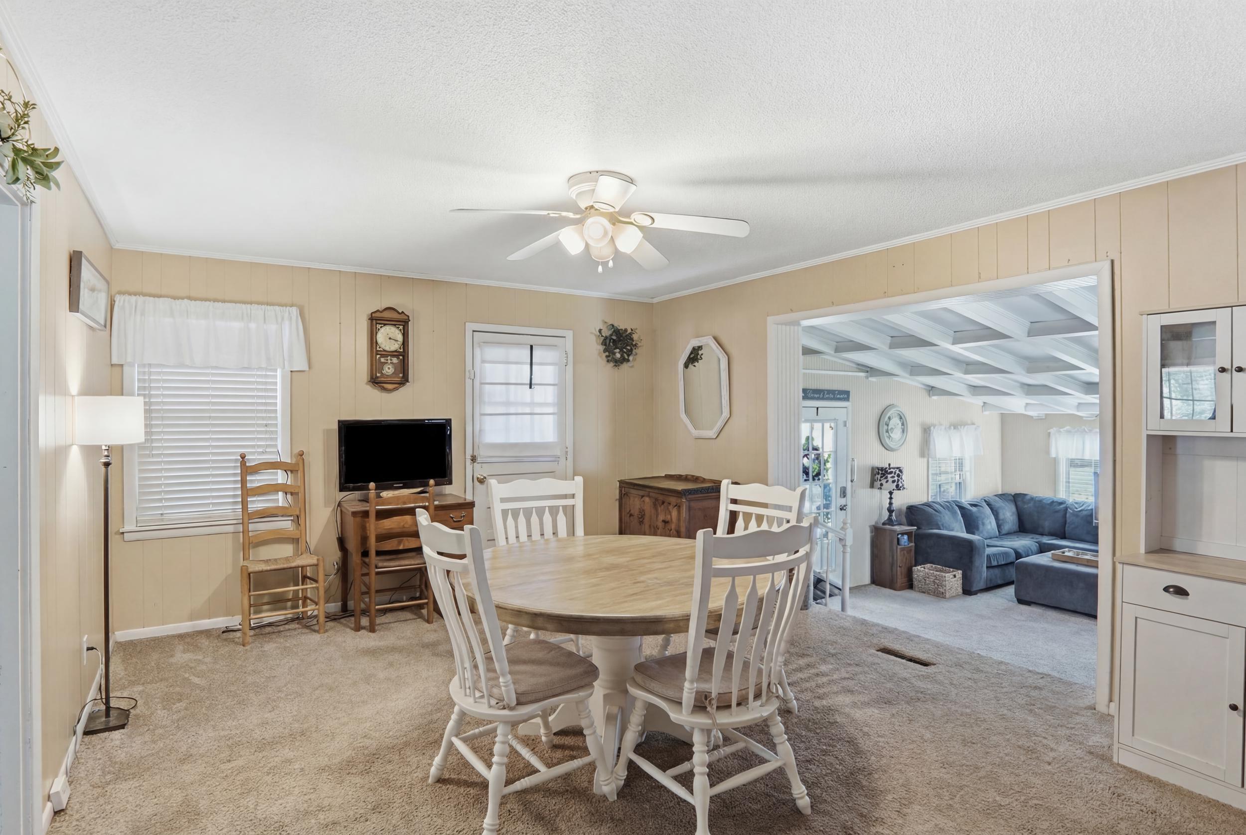 1729 Old Whitesville Road