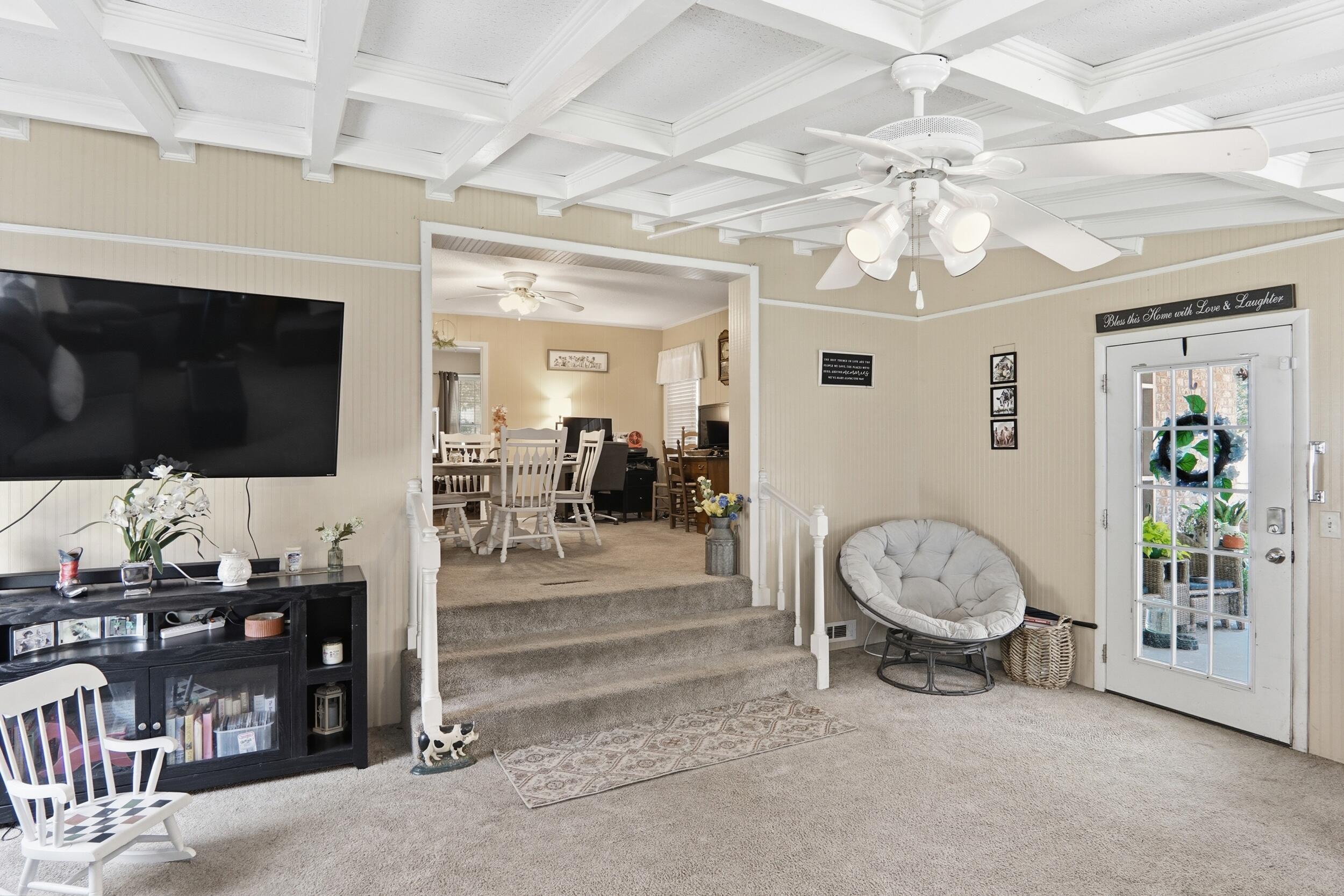 1729 Old Whitesville Road
