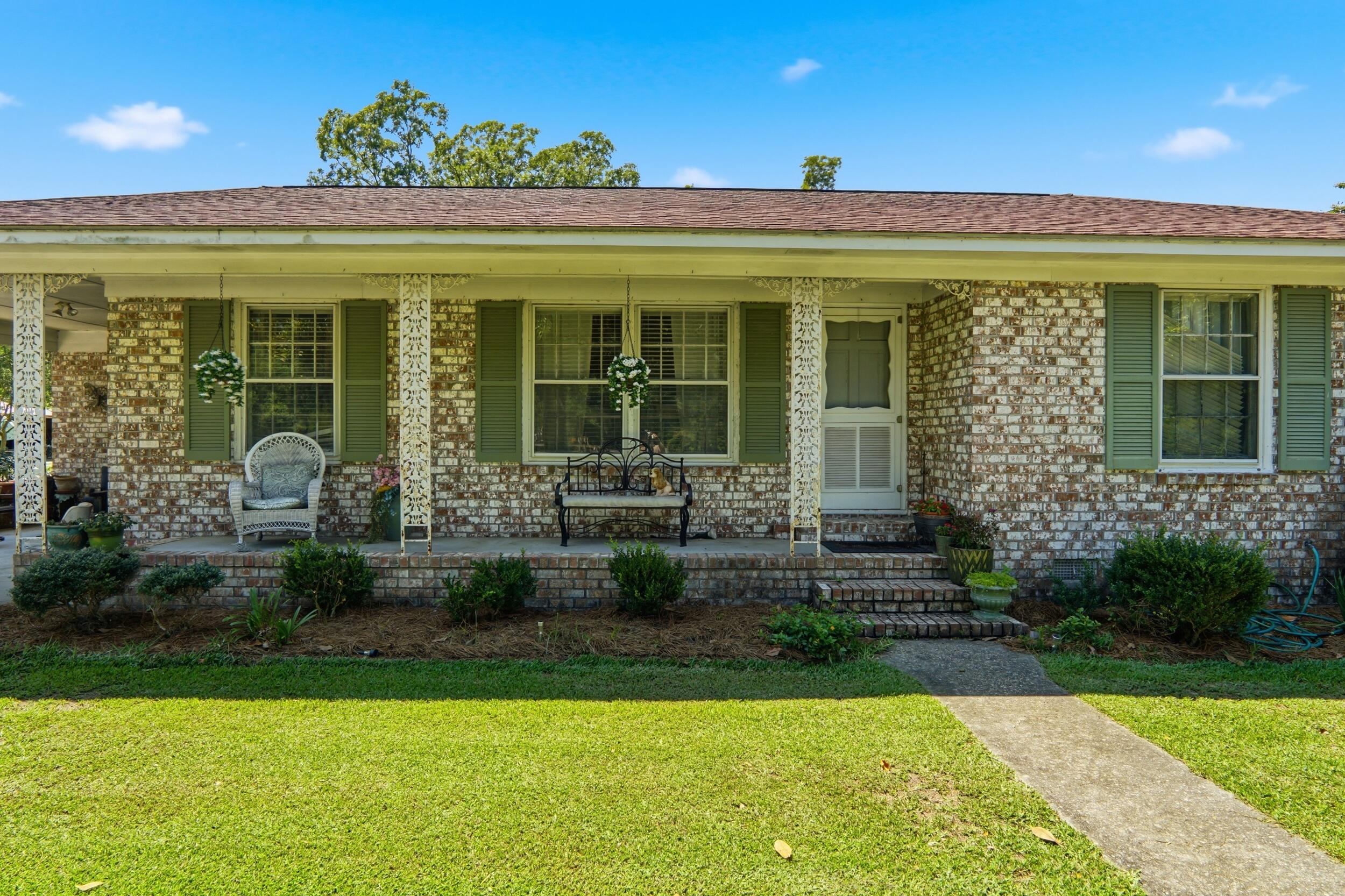 1729 Old Whitesville Road