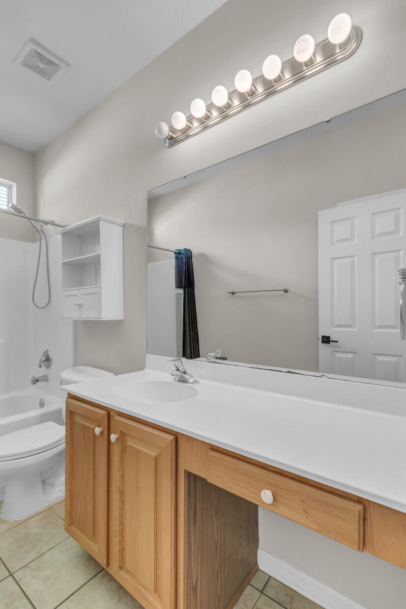 3234 John Bartram Place