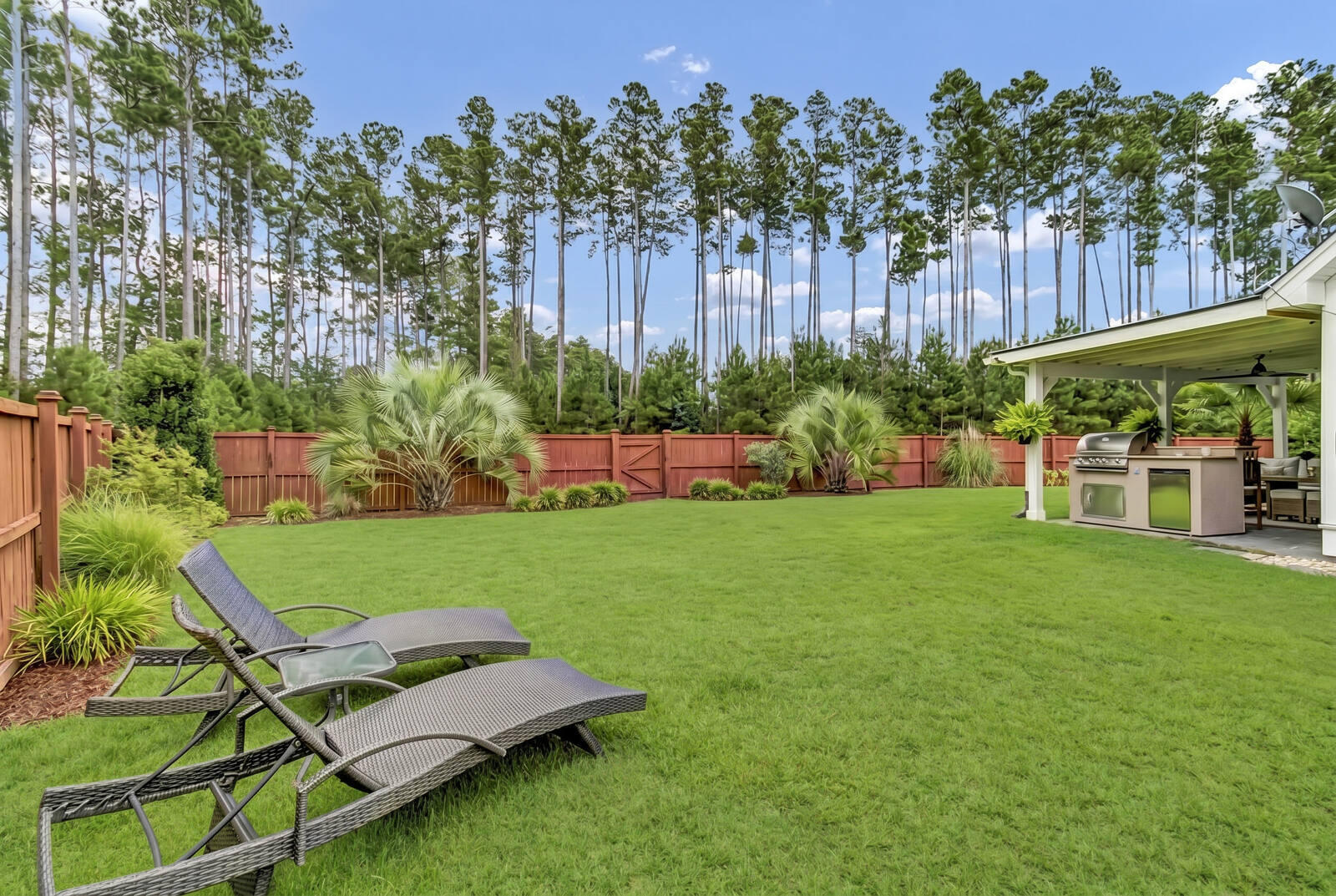 411 Whispering Breeze Lane