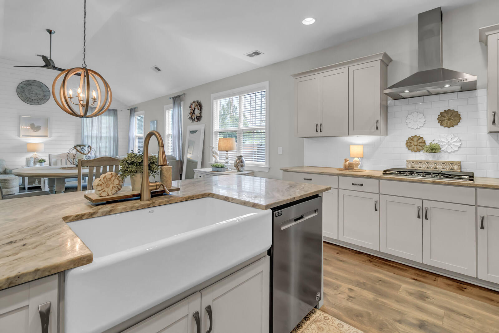 411 Whispering Breeze Lane