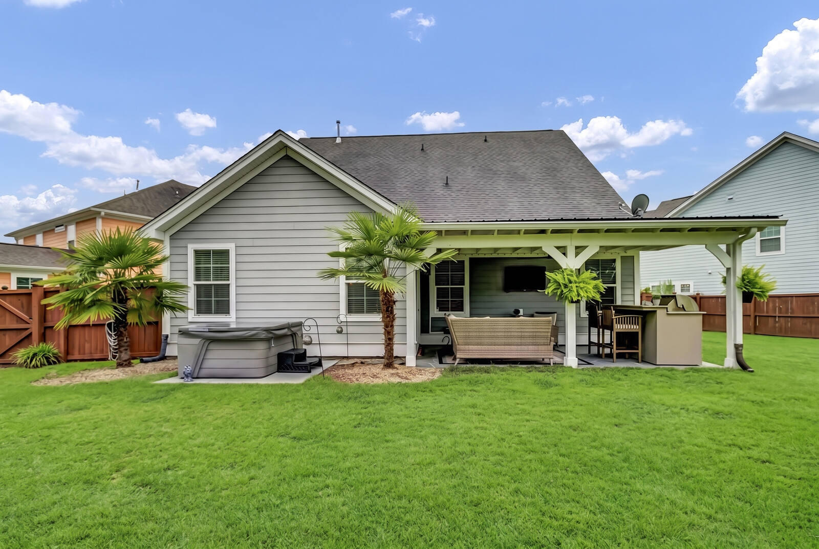411 Whispering Breeze Lane