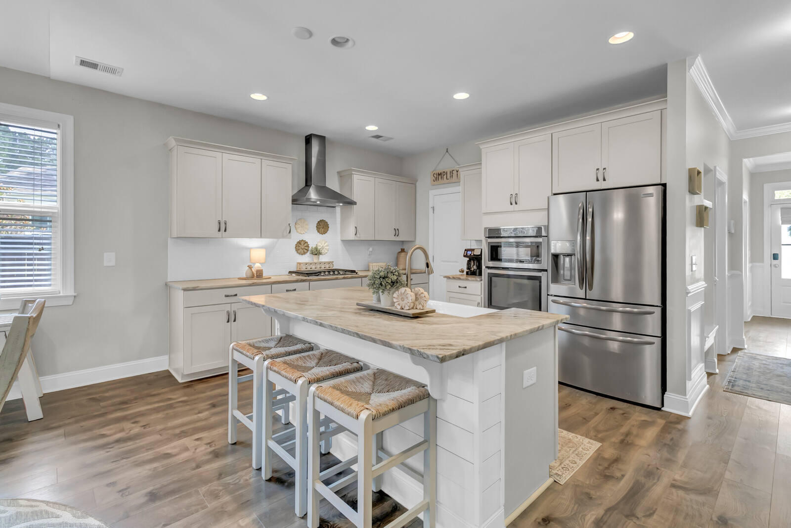 411 Whispering Breeze Lane