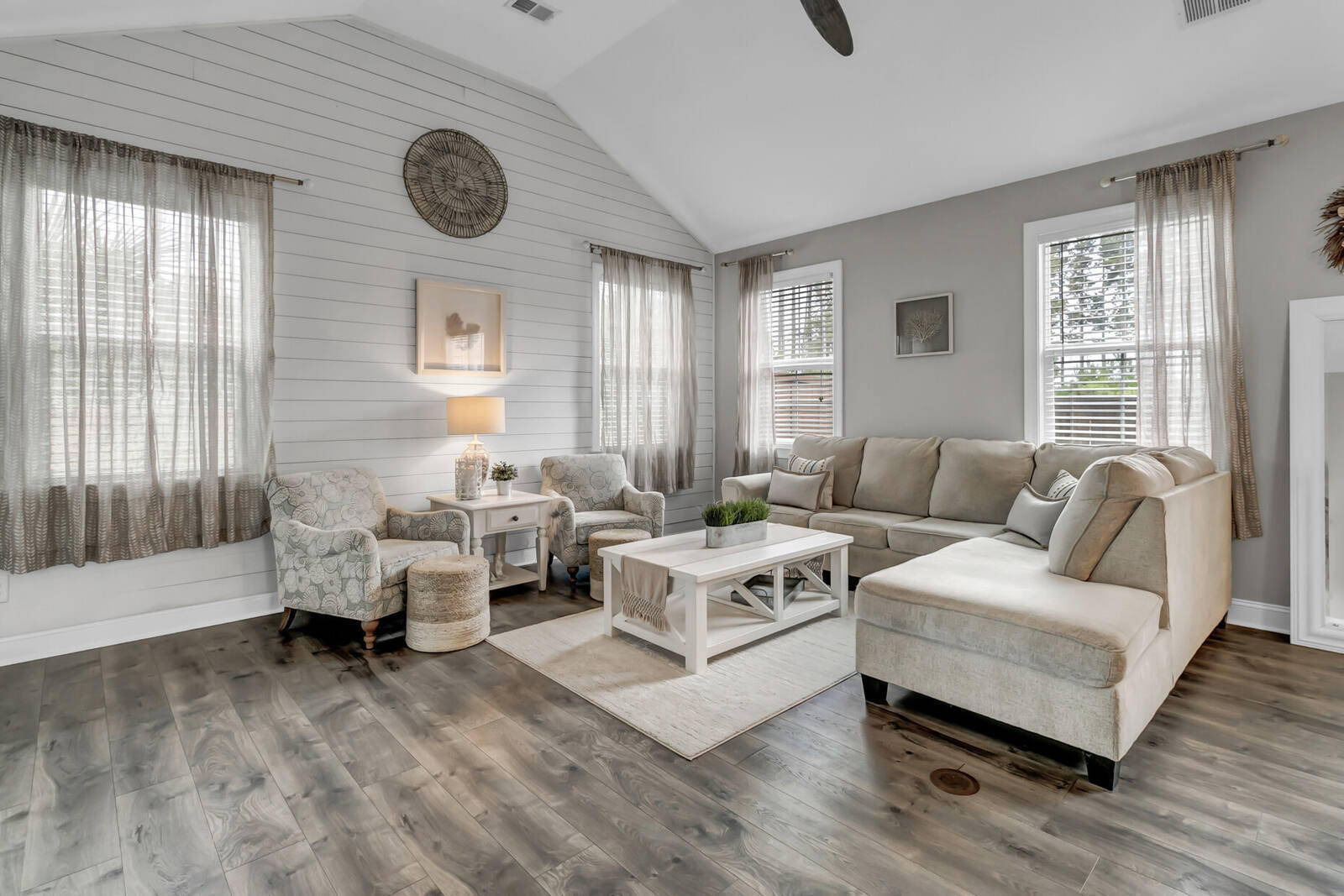 411 Whispering Breeze Lane