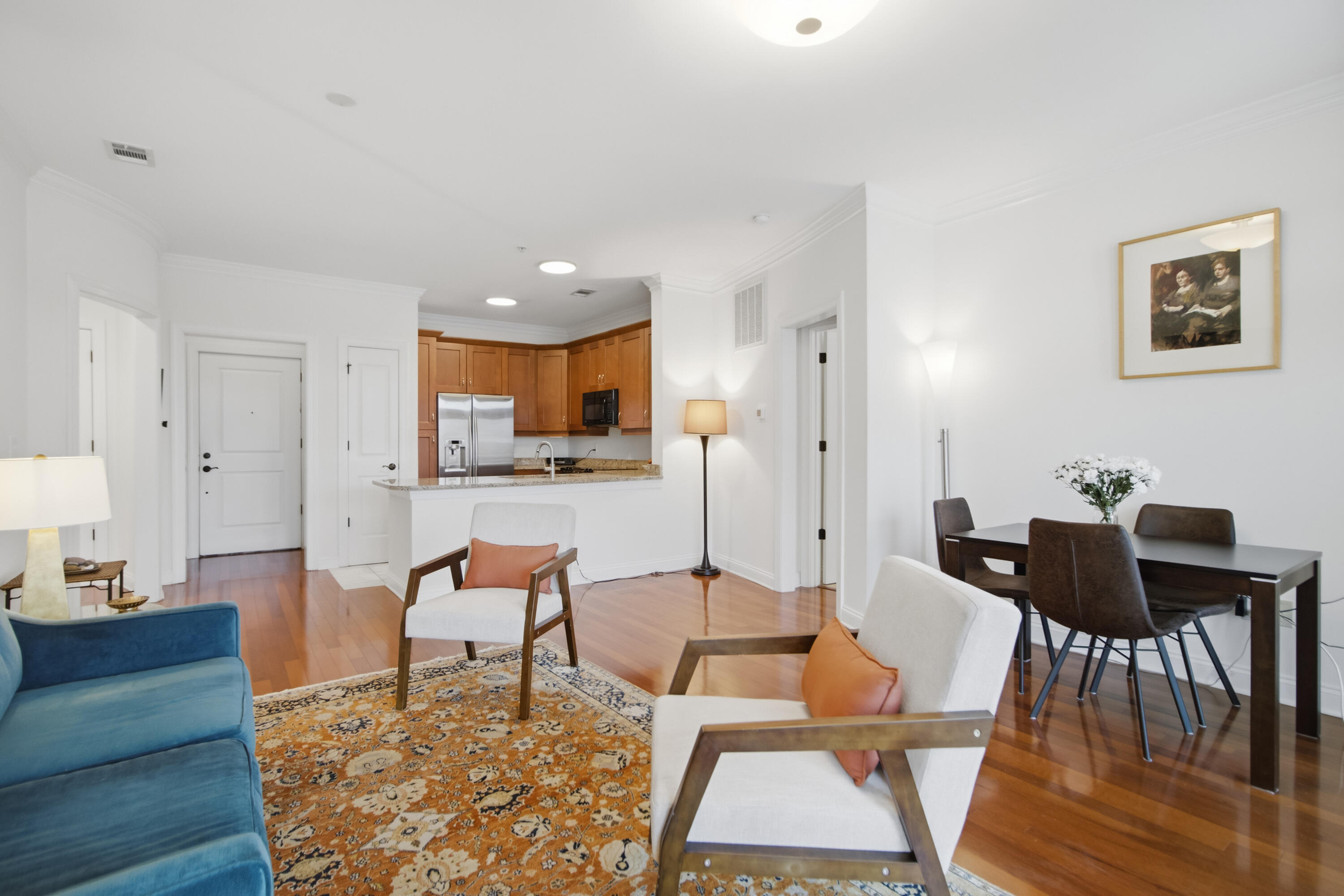 21 George Street # 303