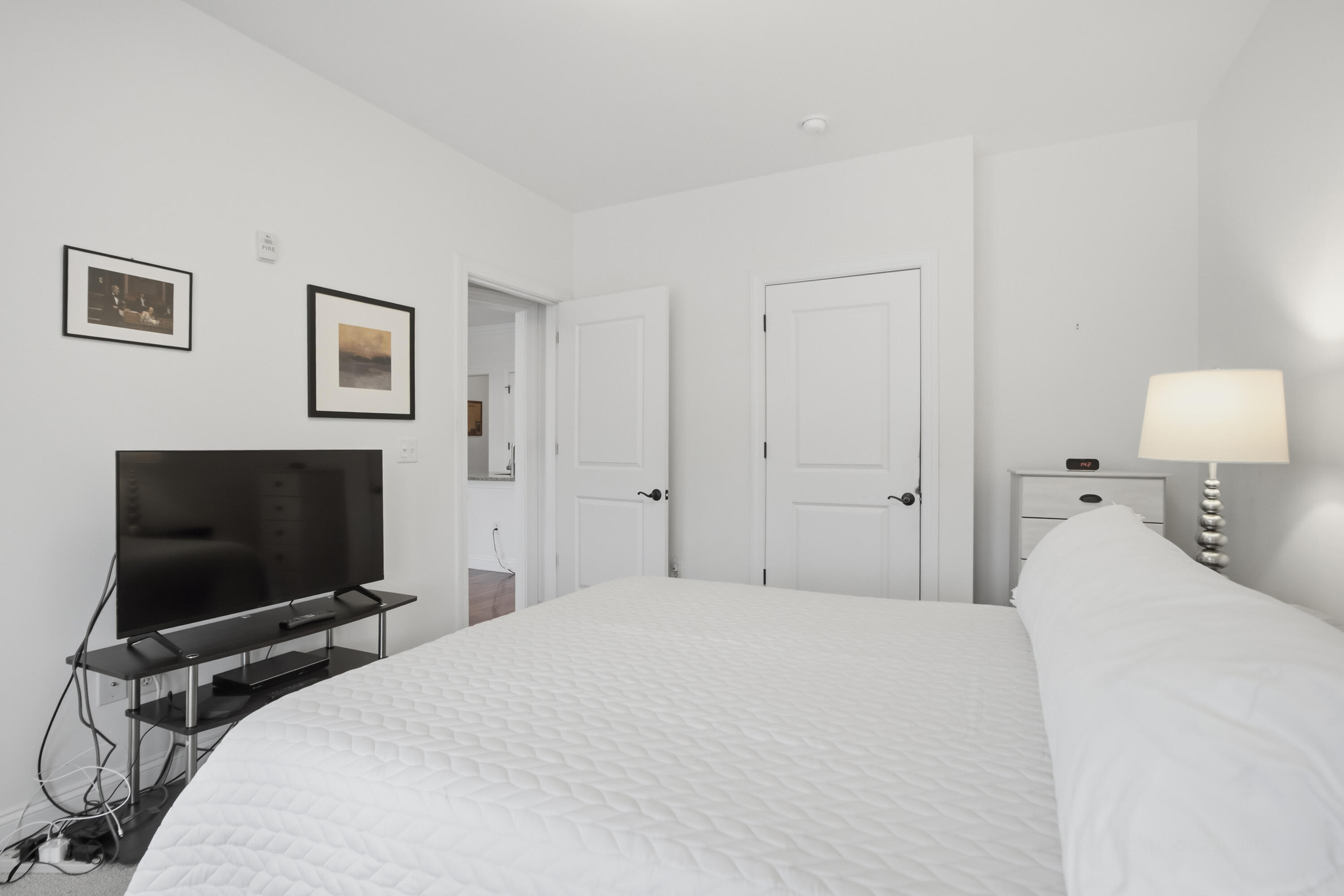 21 George Street # 303