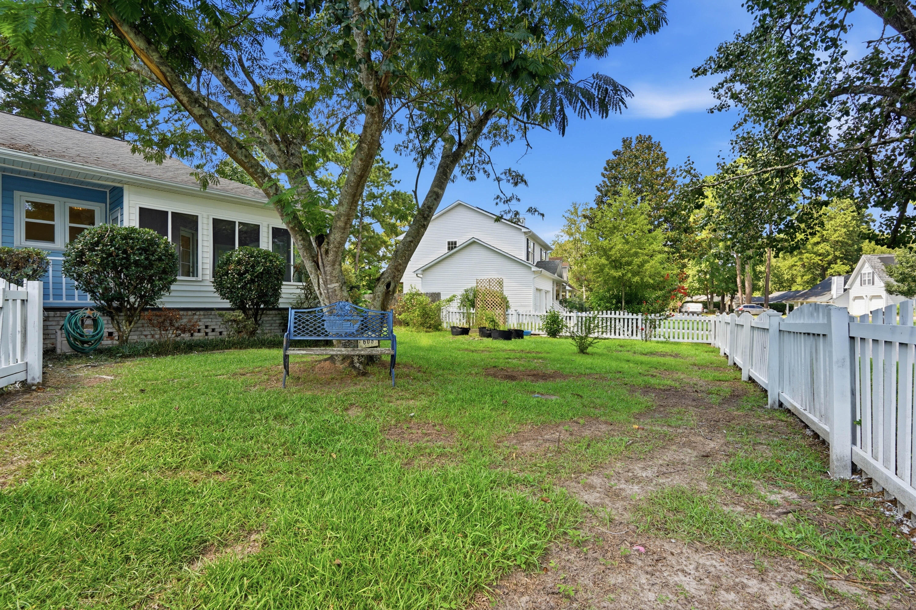 608 Dolphin Drive
