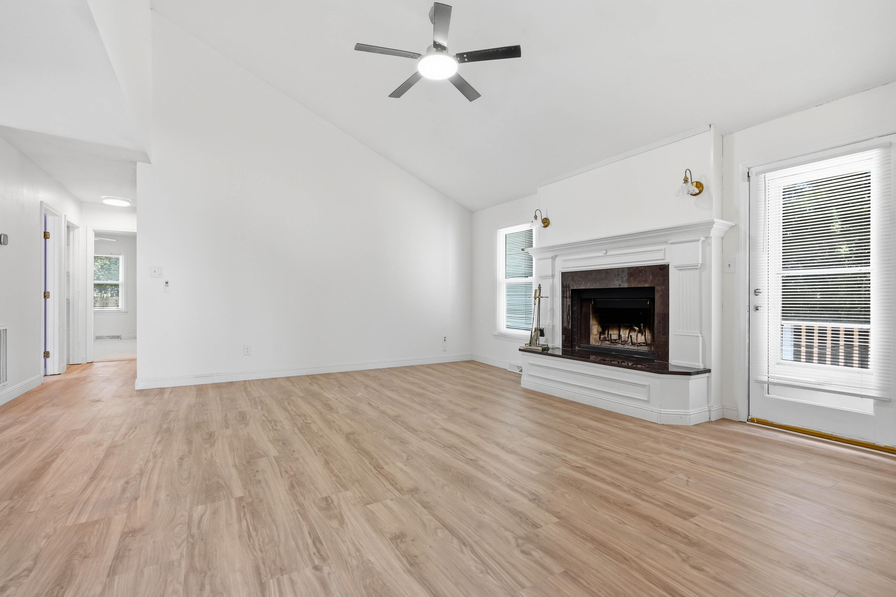 608 Dolphin Drive