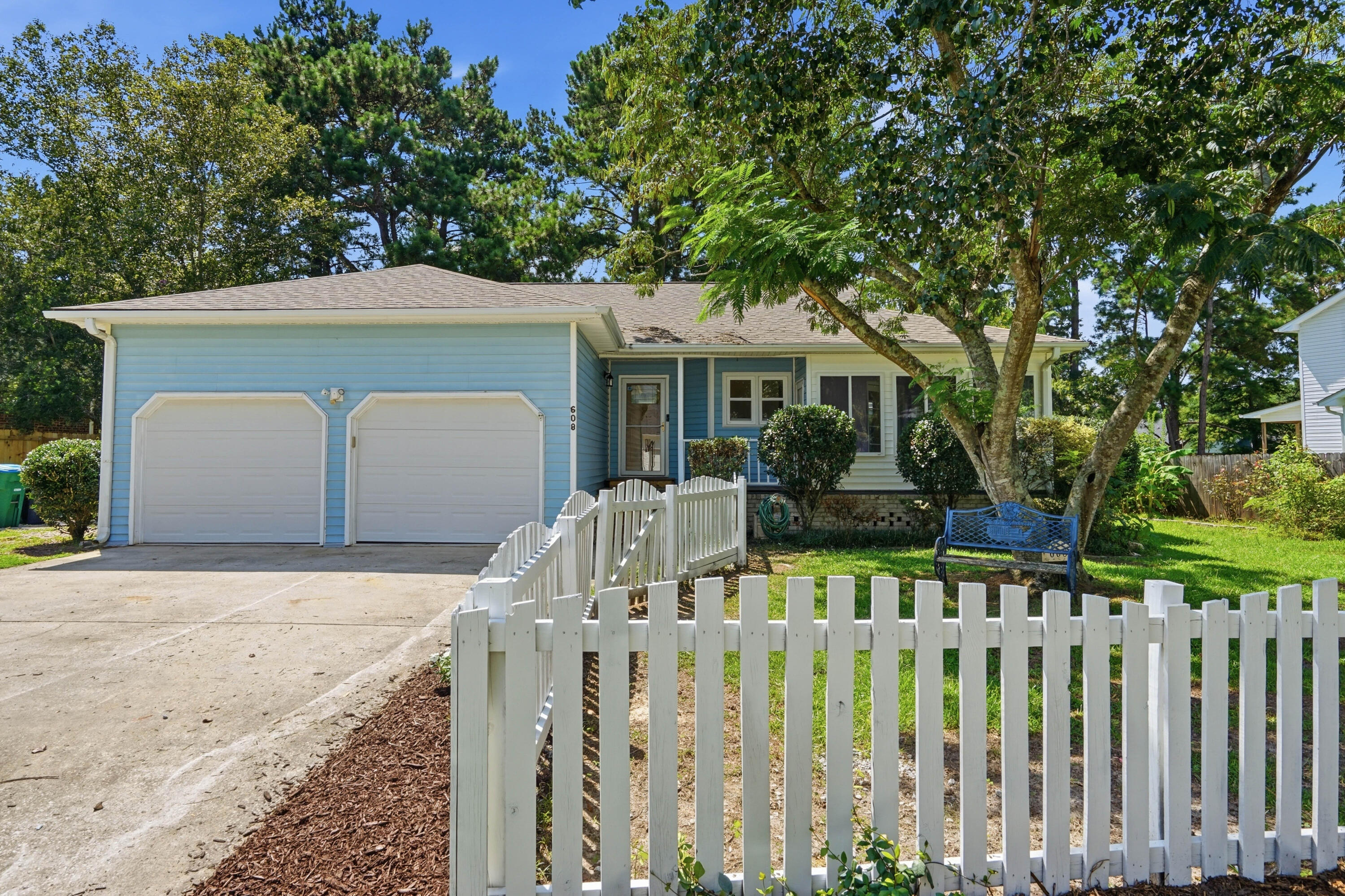 608 Dolphin Drive