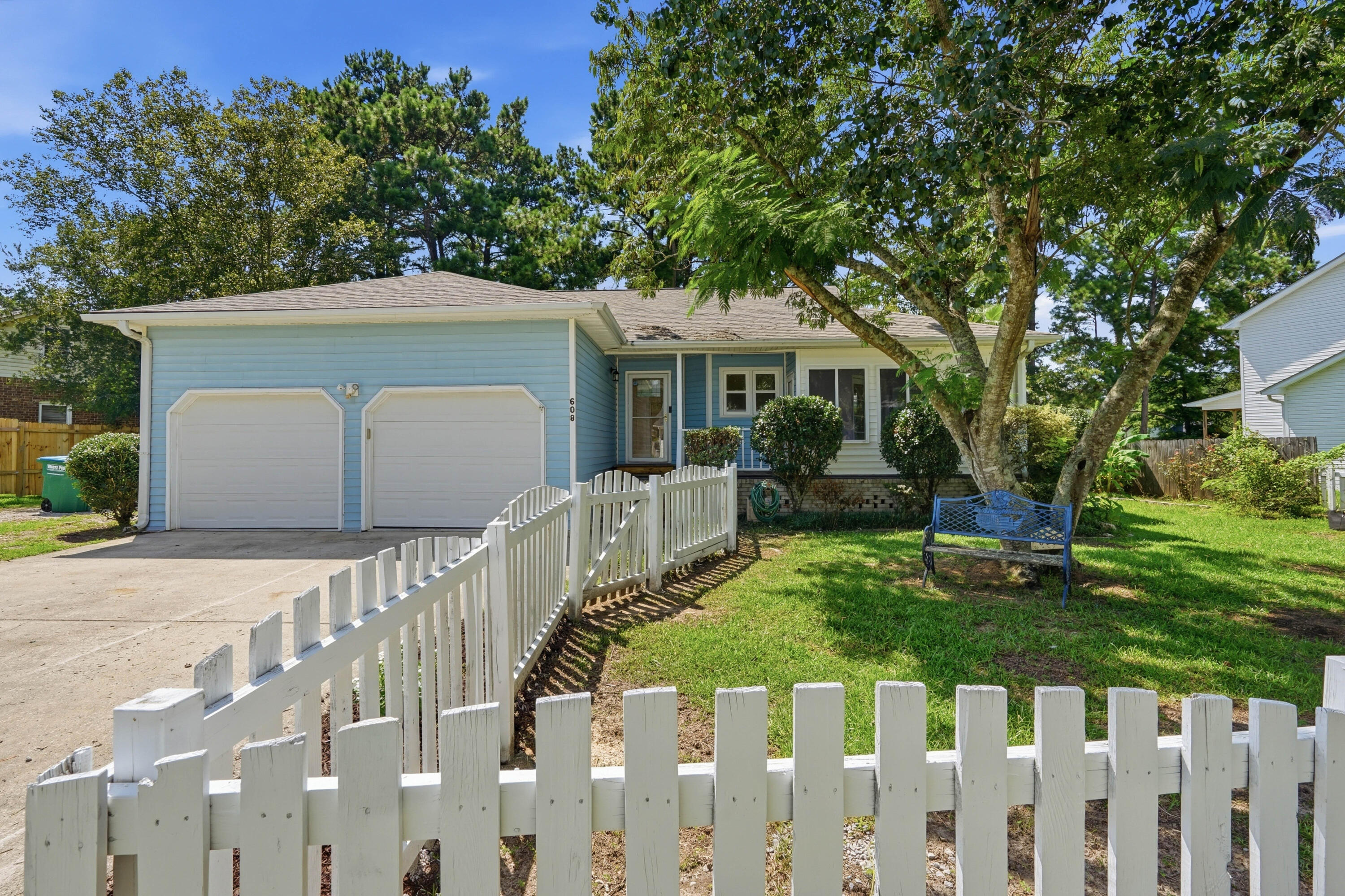 608 Dolphin Drive