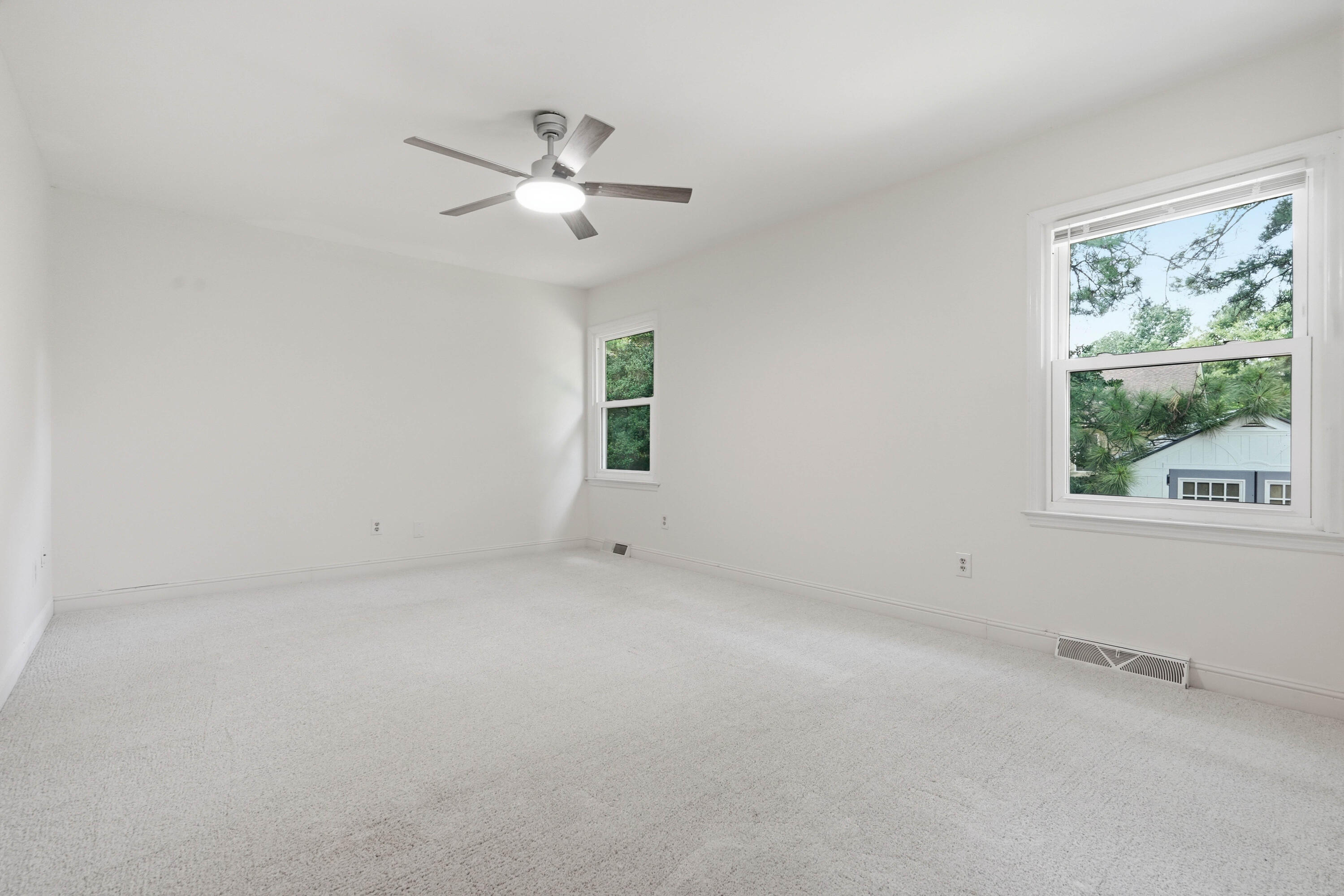 608 Dolphin Drive