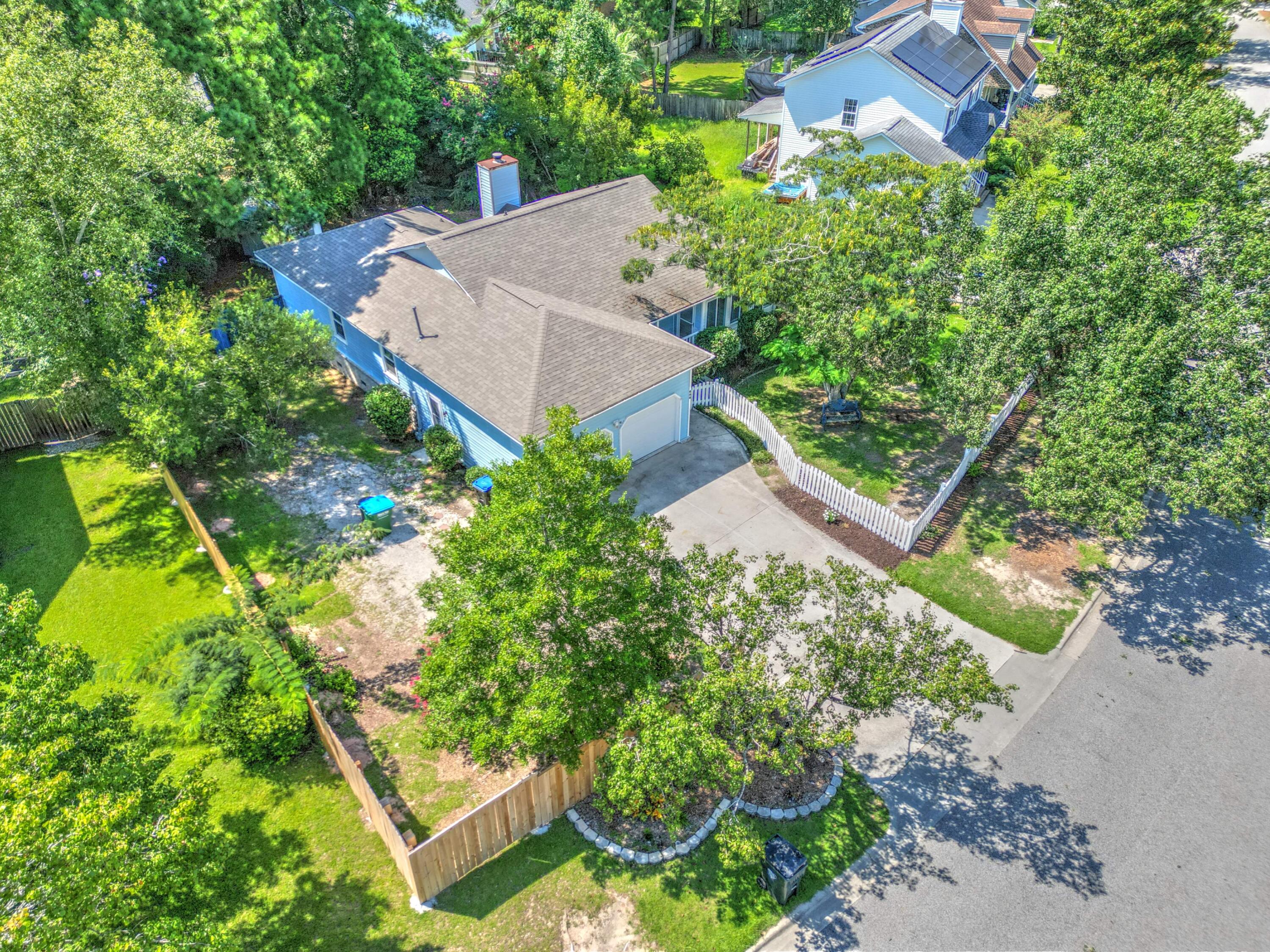 608 Dolphin Drive