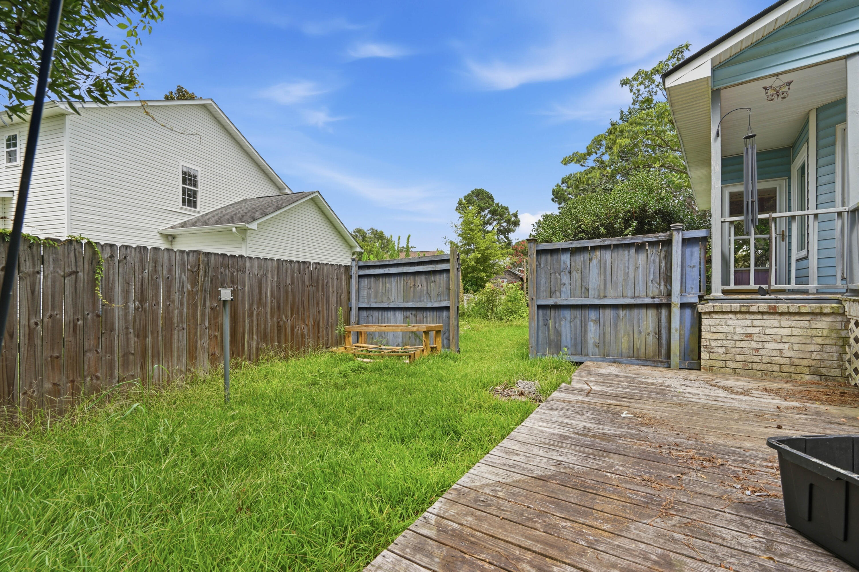 608 Dolphin Drive