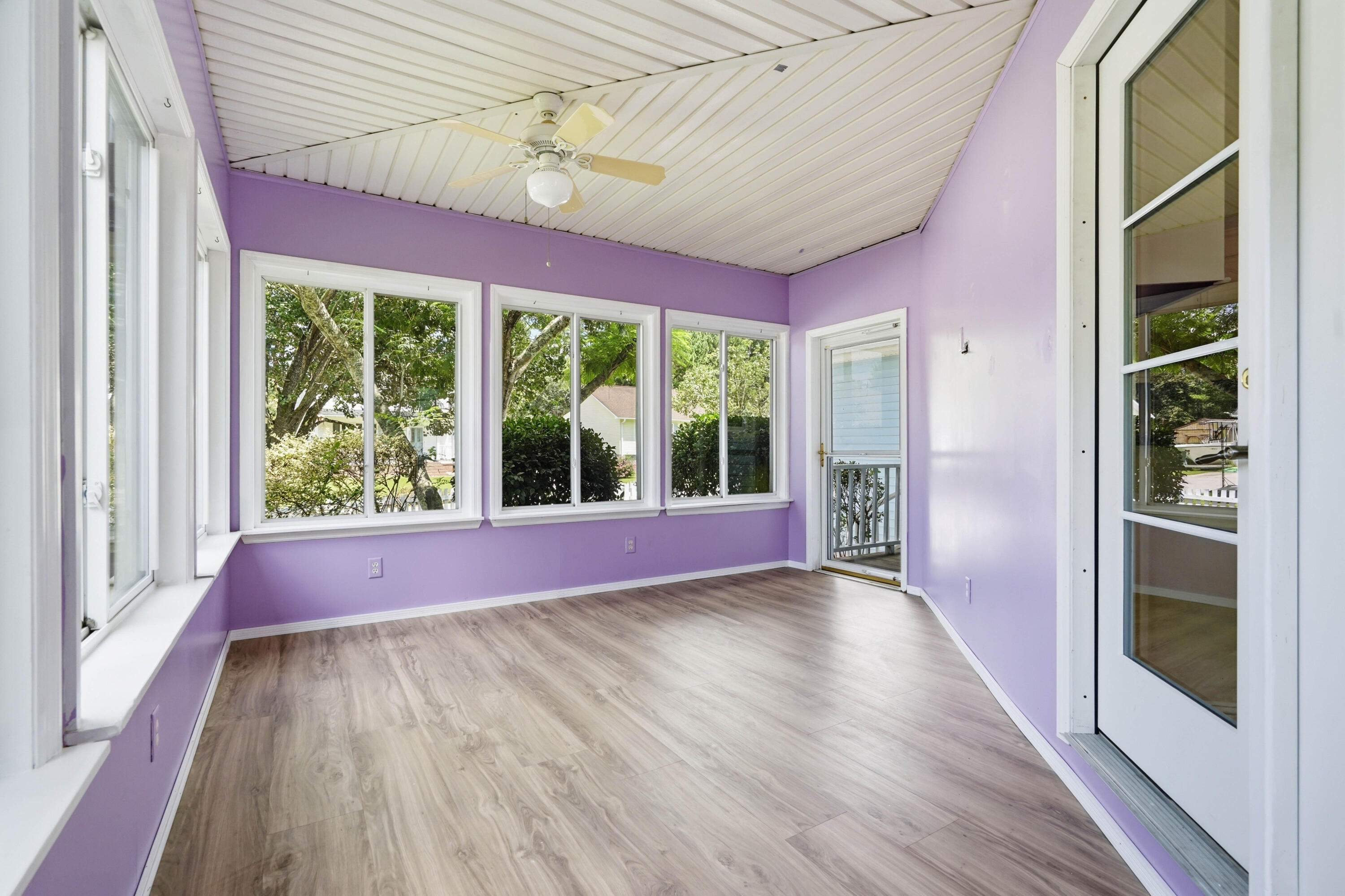 608 Dolphin Drive
