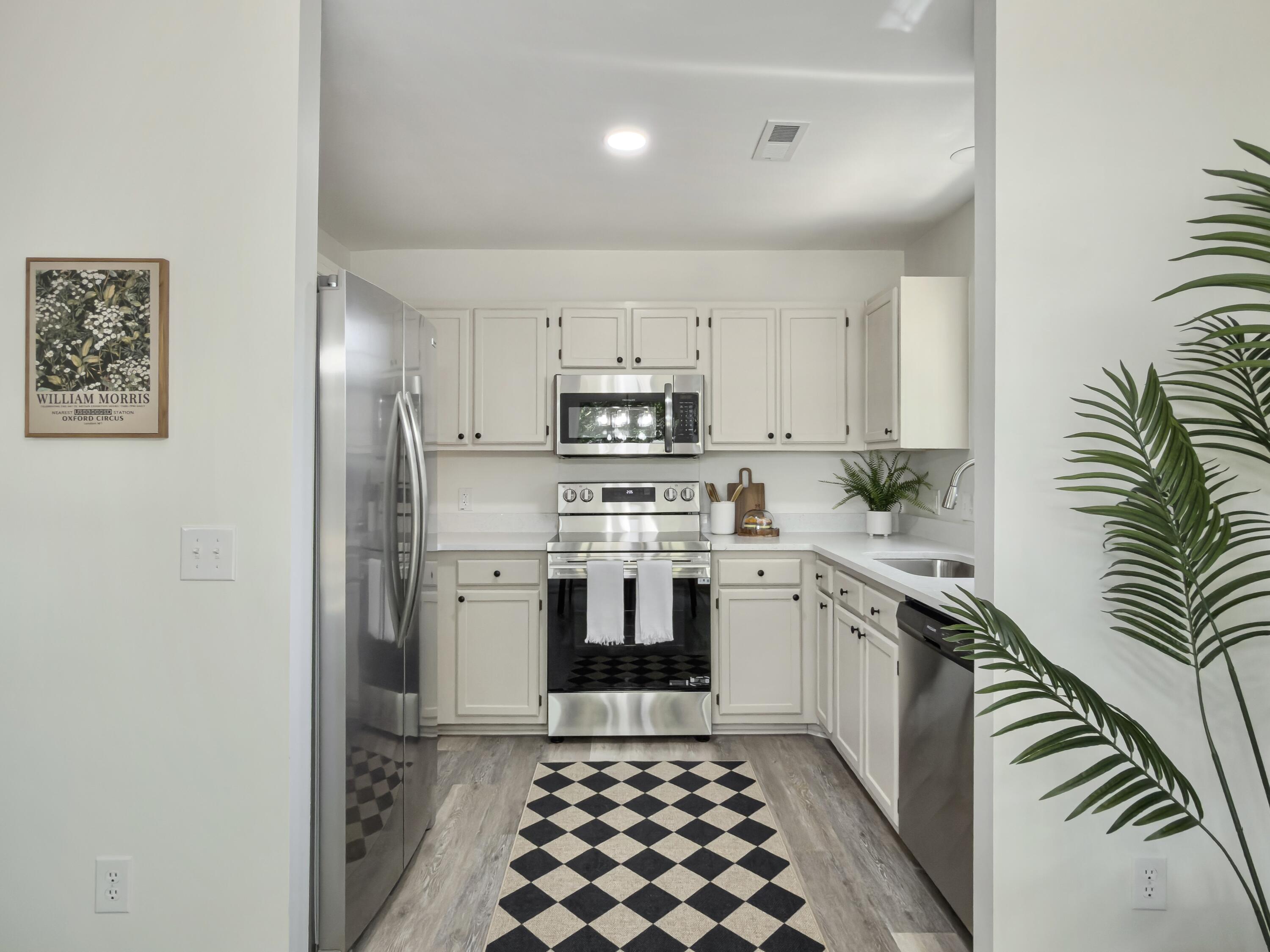 8503 William Moultrie Drive