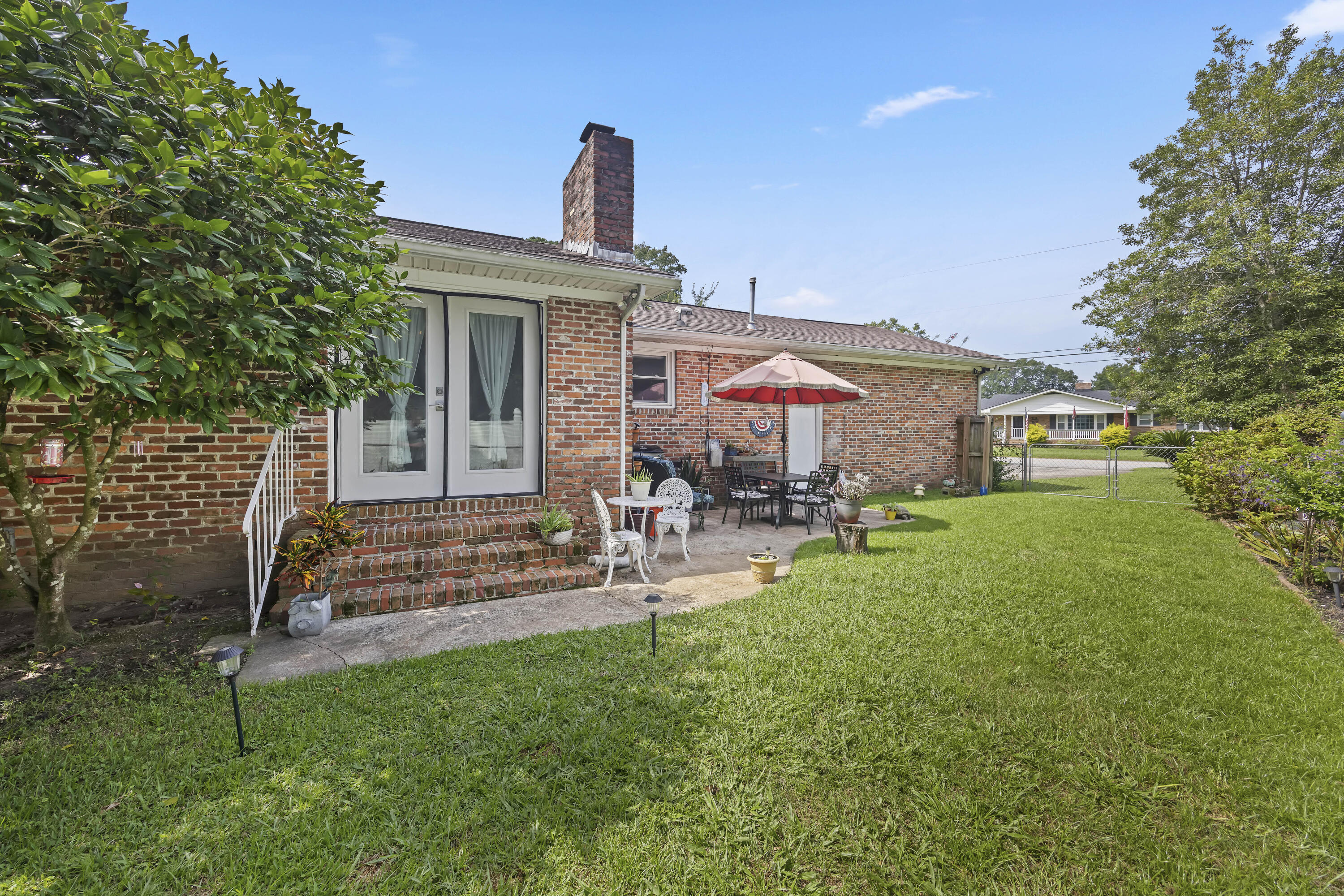 407 Rose Lane