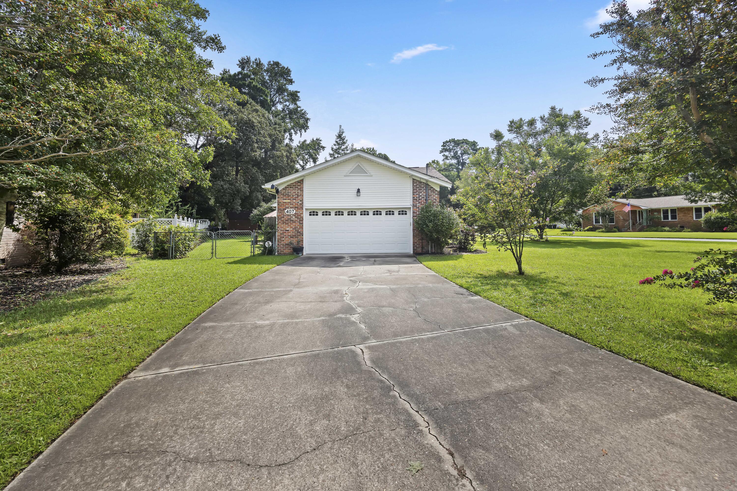 407 Rose Lane