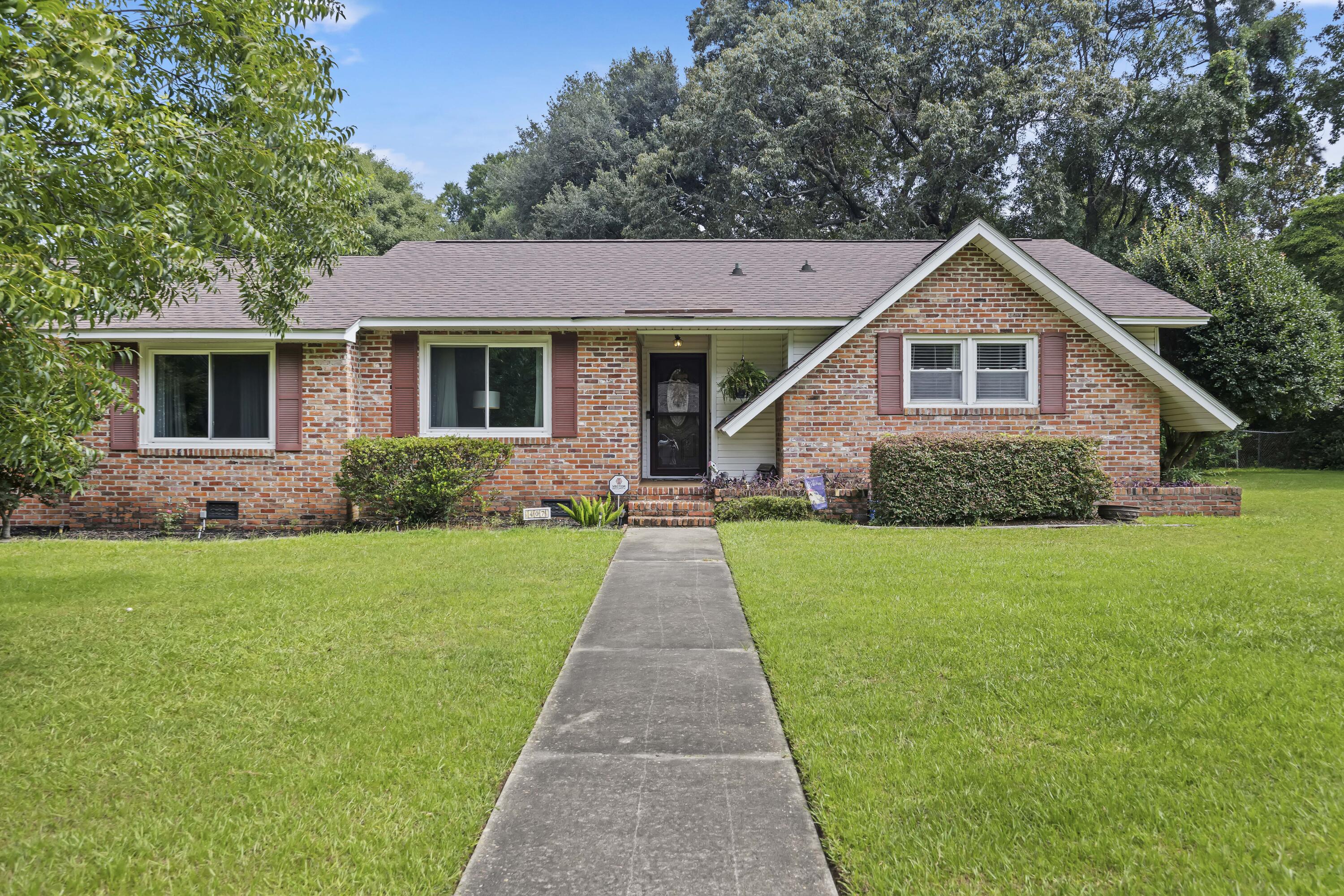 407 Rose Lane