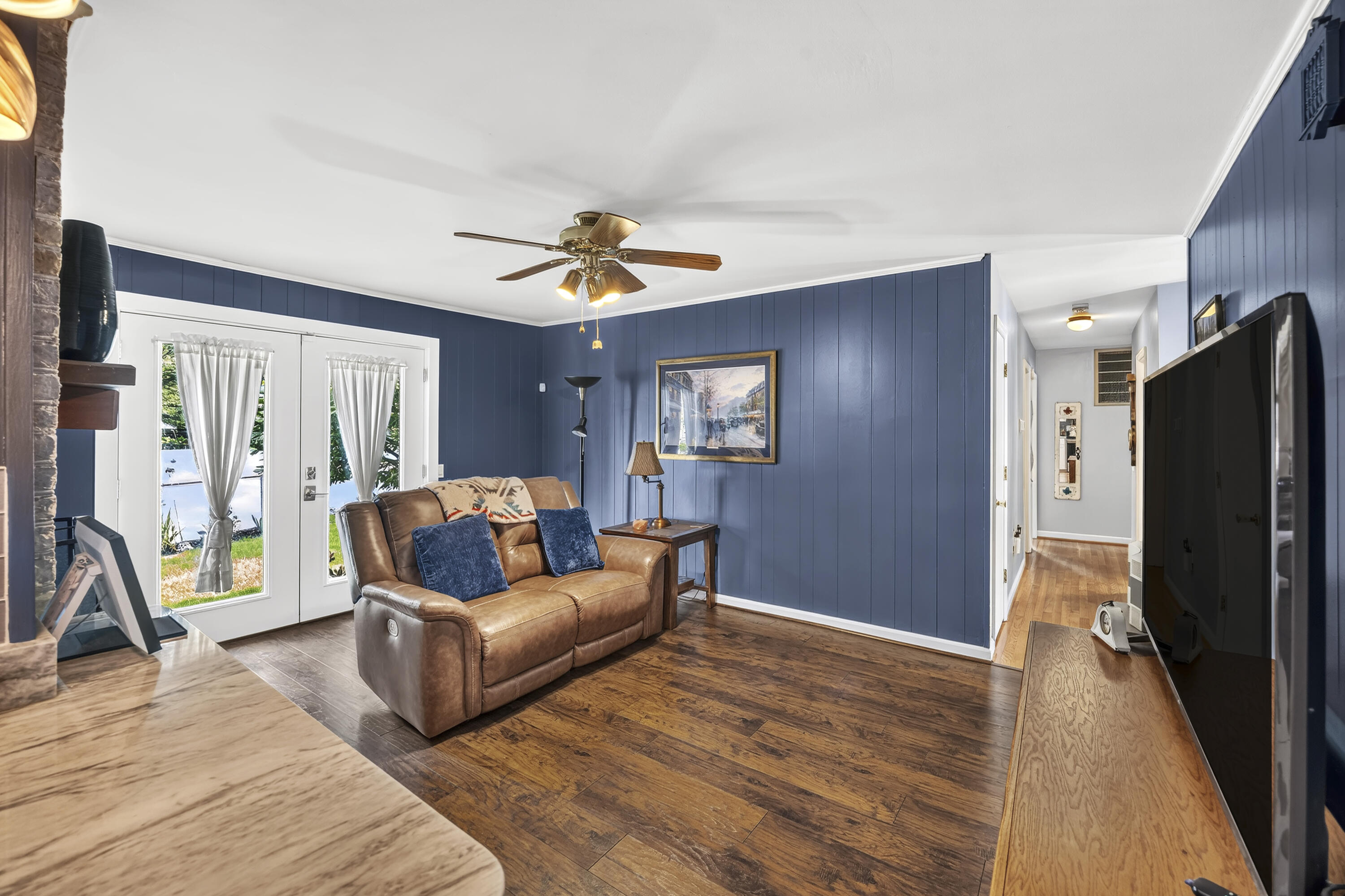 407 Rose Lane