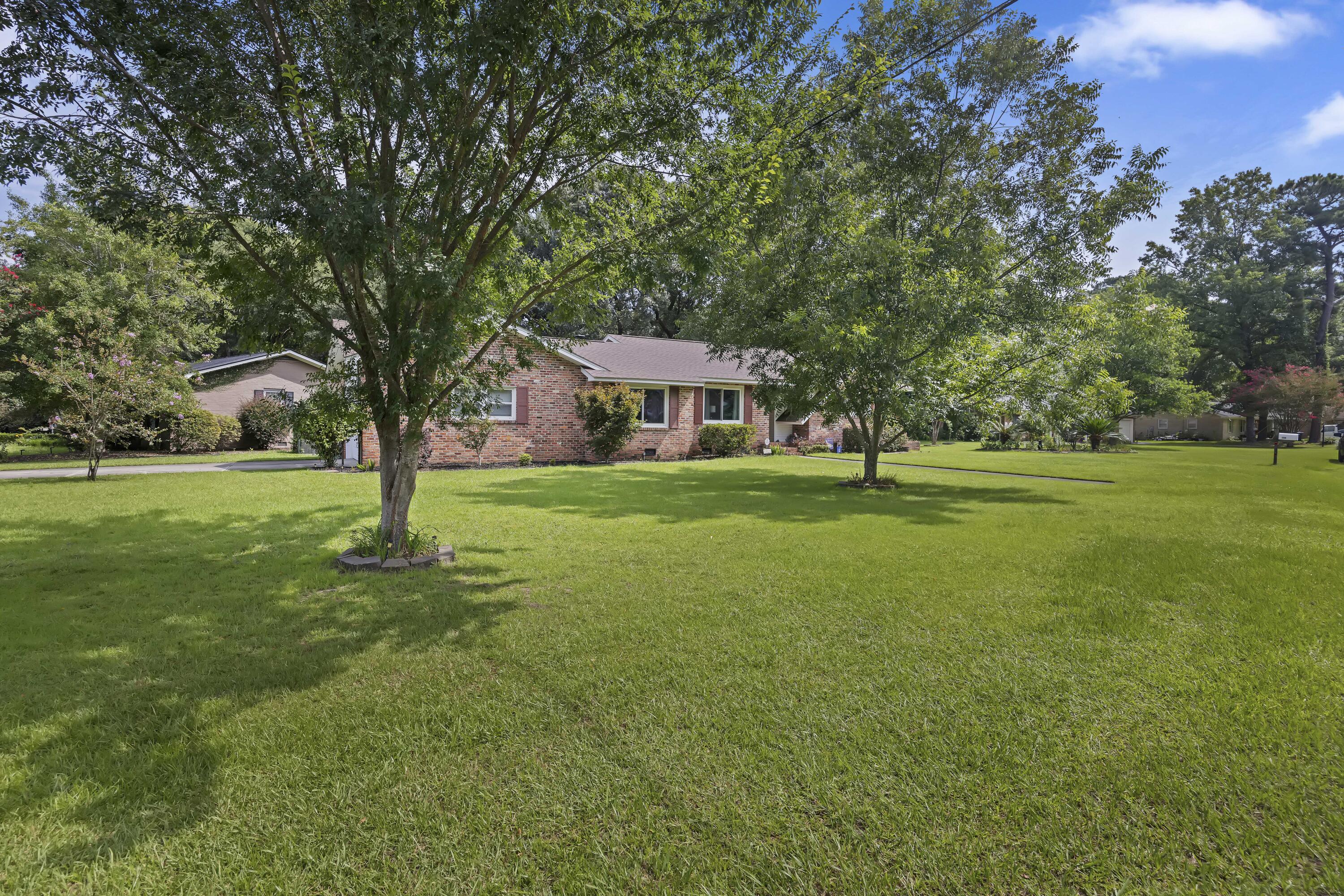 407 Rose Lane