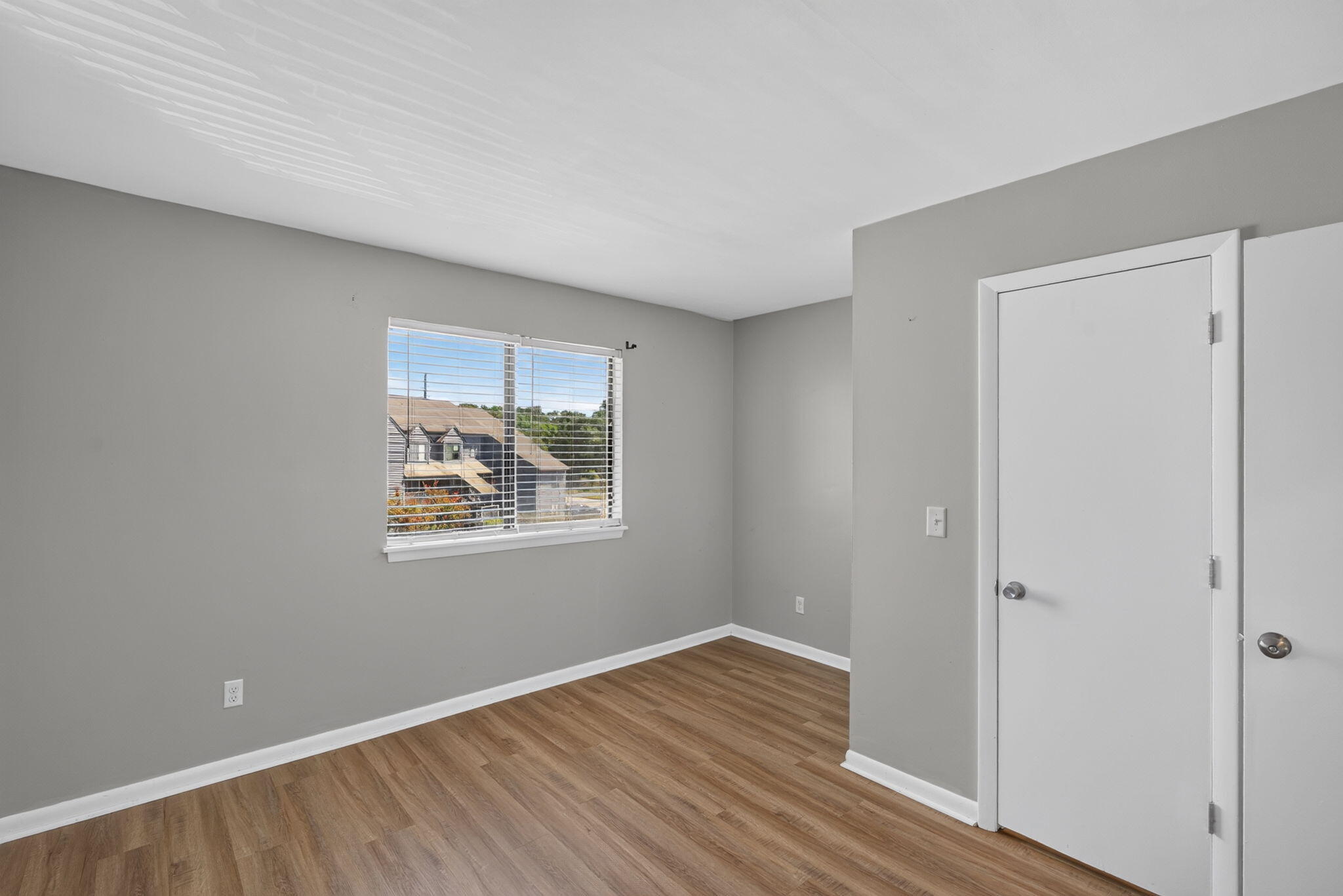 1530 Fort Johnson Road Apt 1l