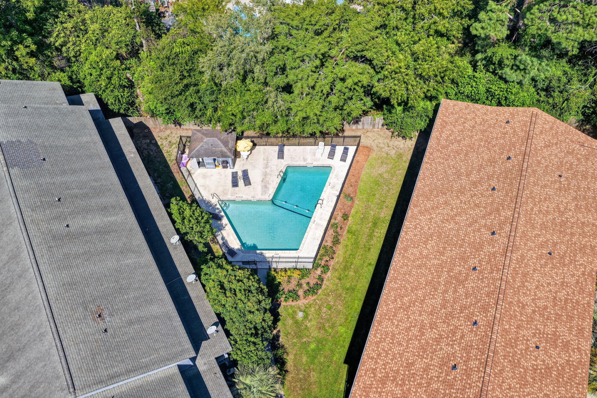 1530 Fort Johnson Road Apt 1l