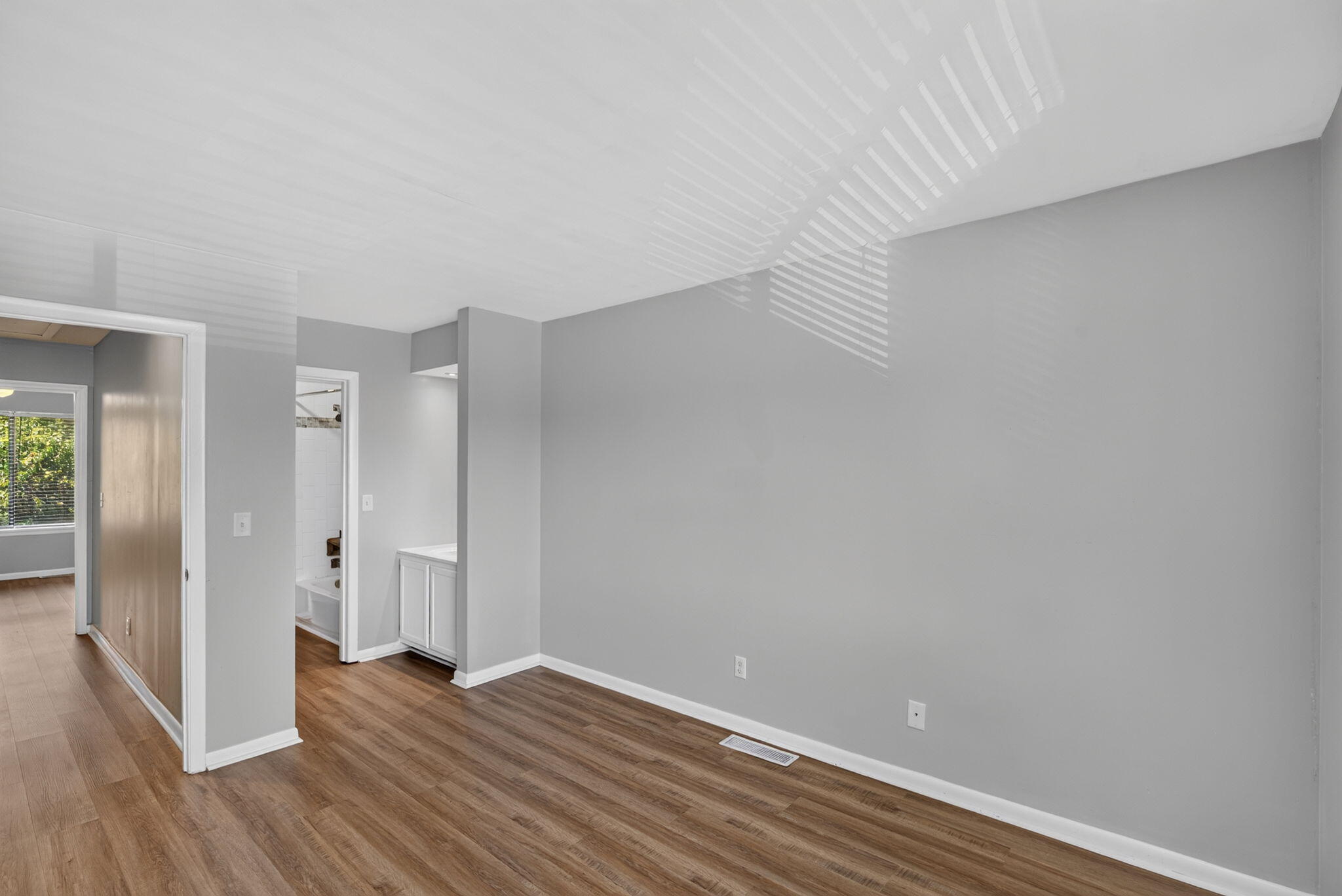 1530 Fort Johnson Road Apt 1l