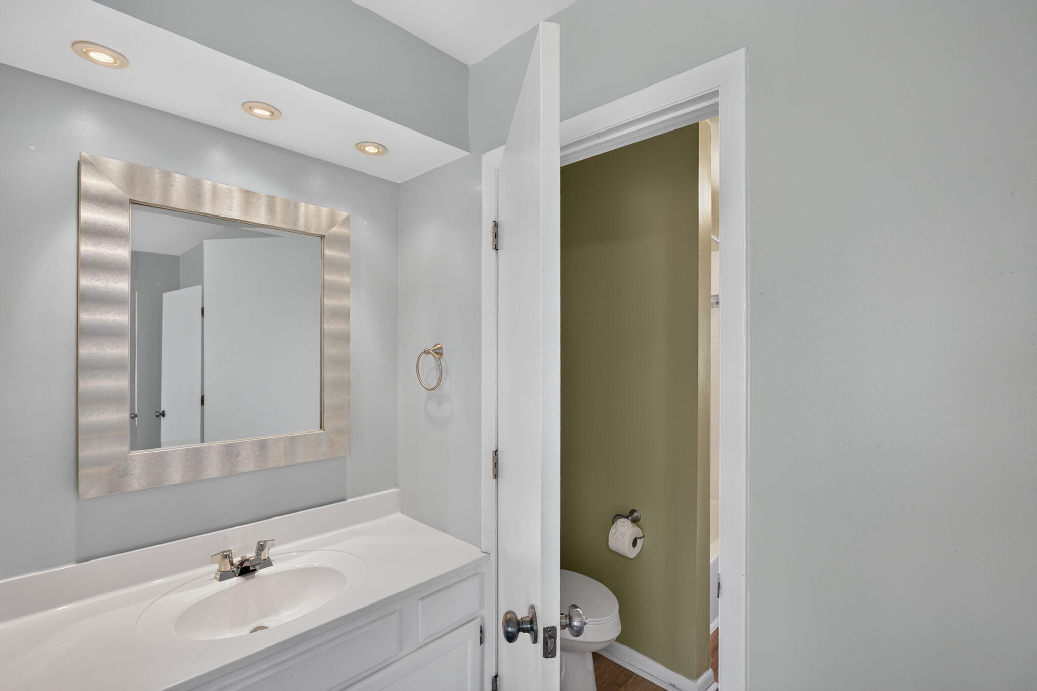 1530 Fort Johnson Road Apt 1l