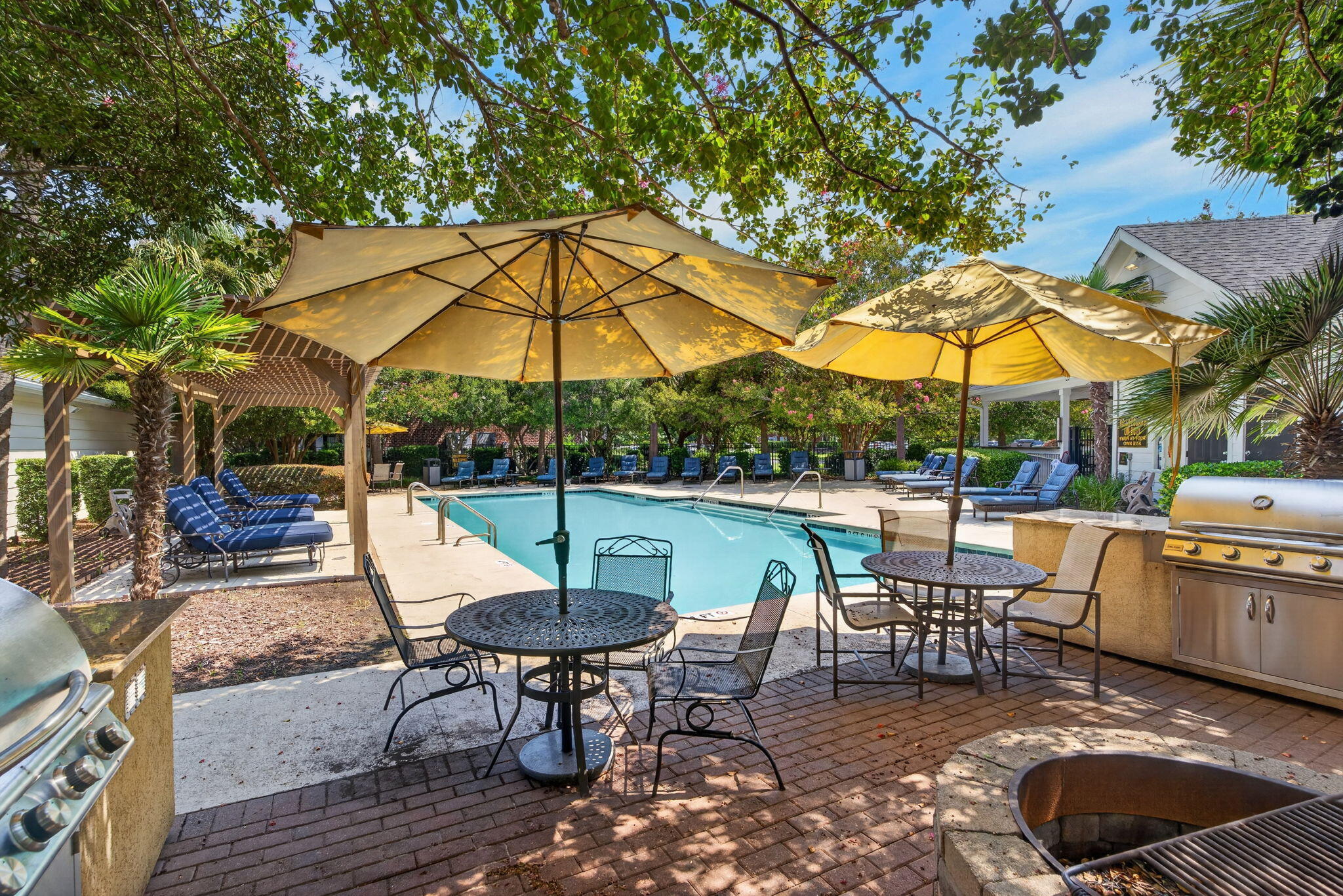 45 Sycamore Avenue Apt 836