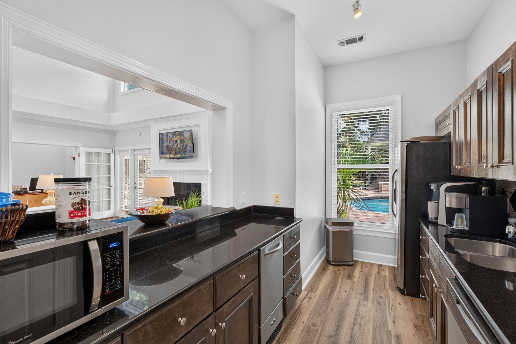 45 Sycamore Avenue Apt 836