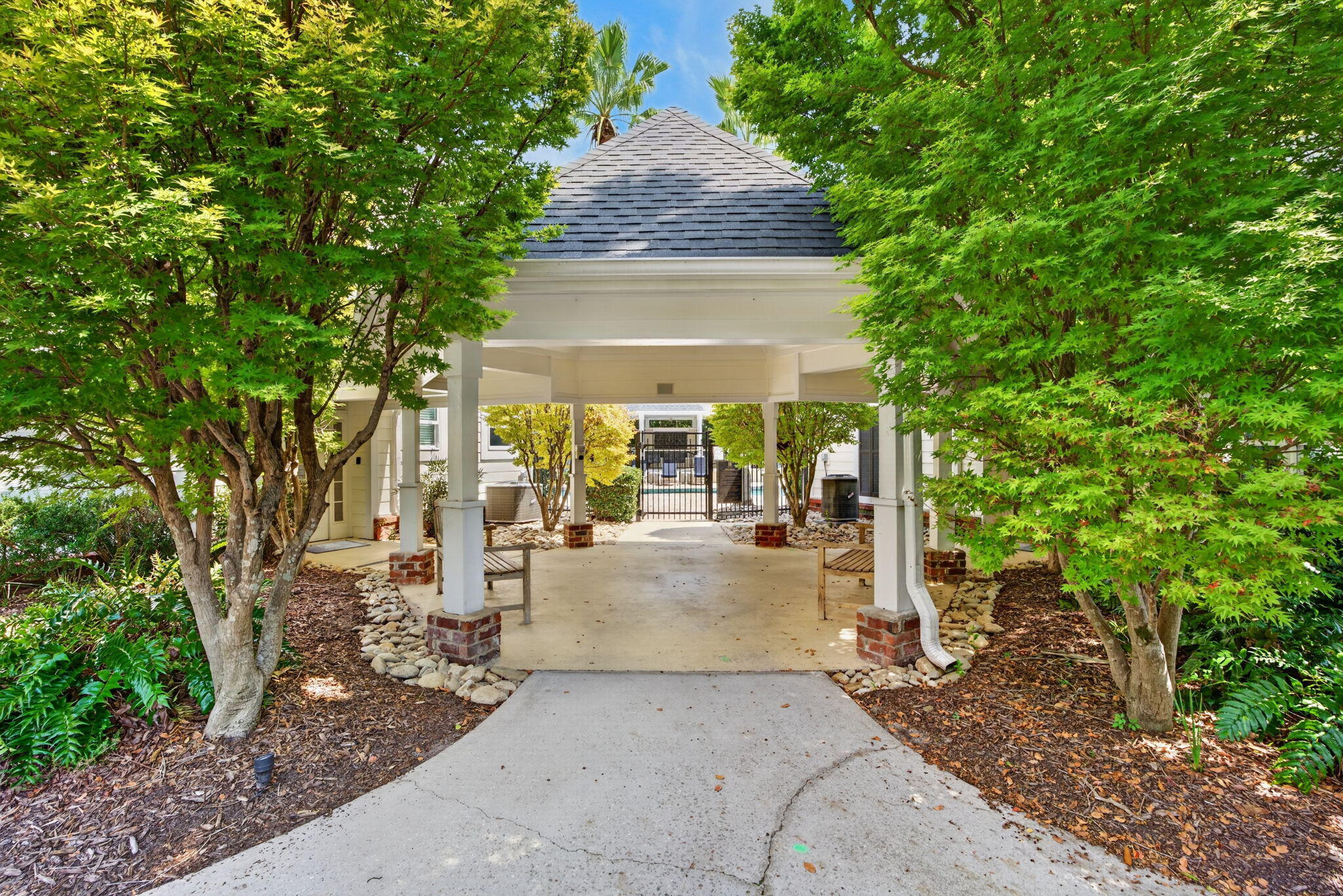 45 Sycamore Avenue Apt 836