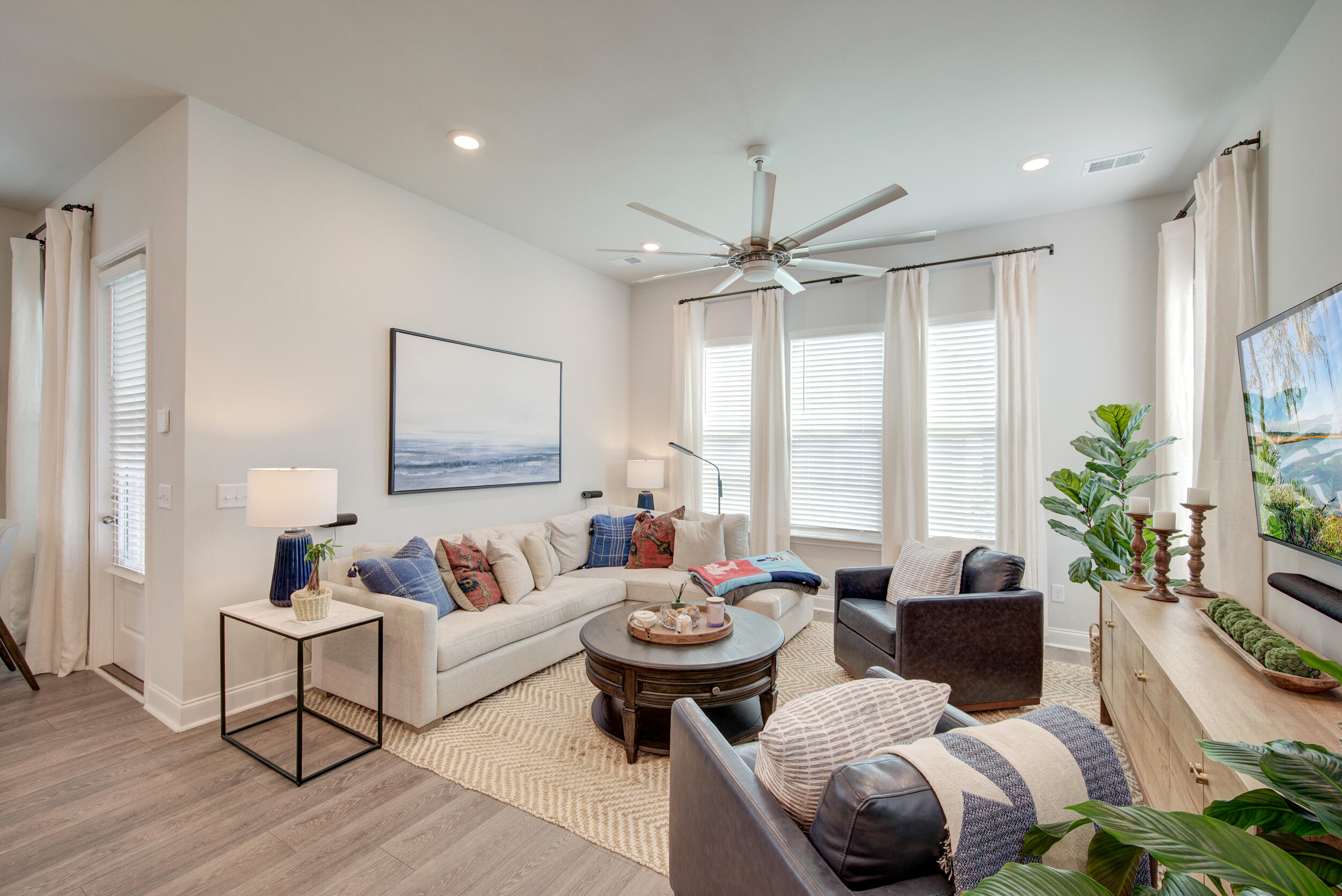 462 Woodgate Way