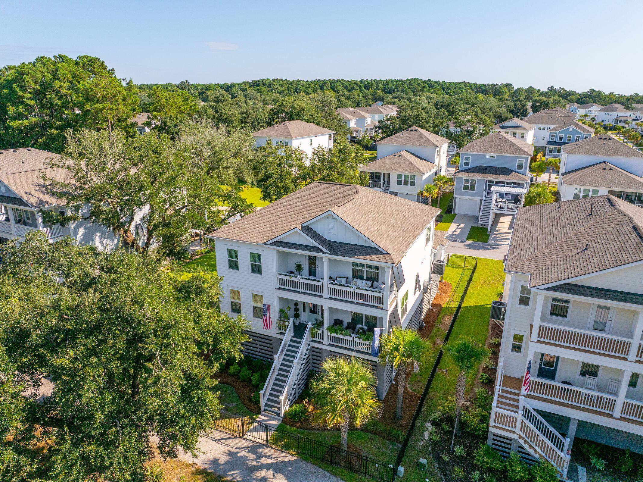 1534 N Lakeshore Drive