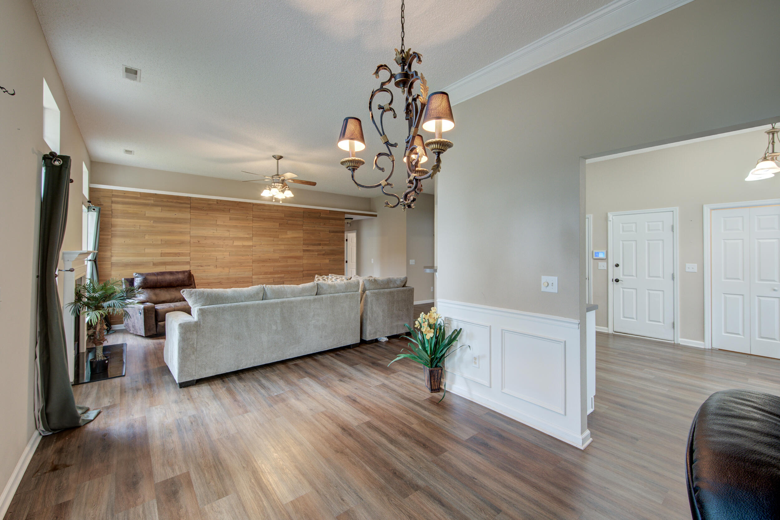 8608 Hickory Creek Court
