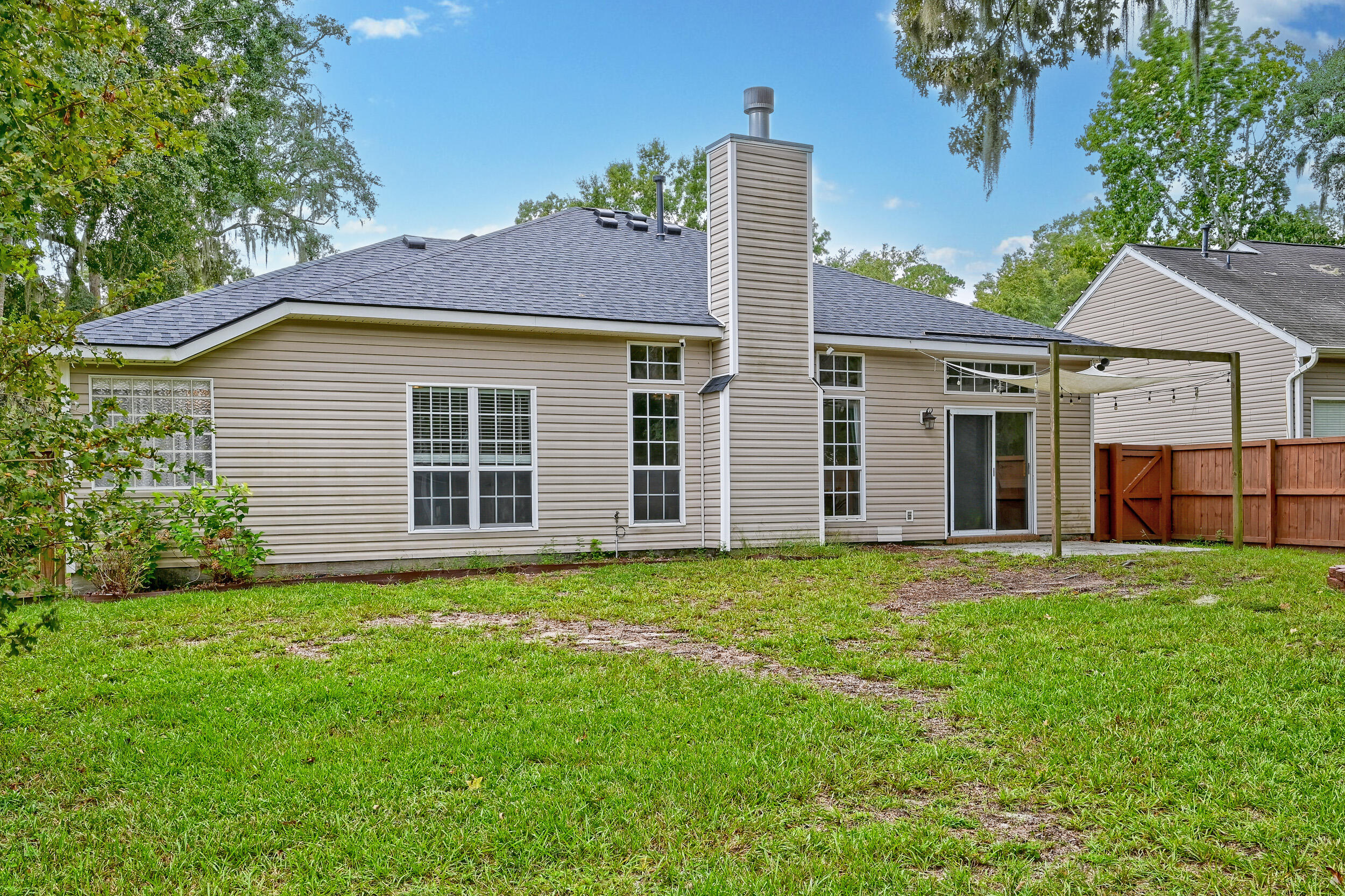 8608 Hickory Creek Court