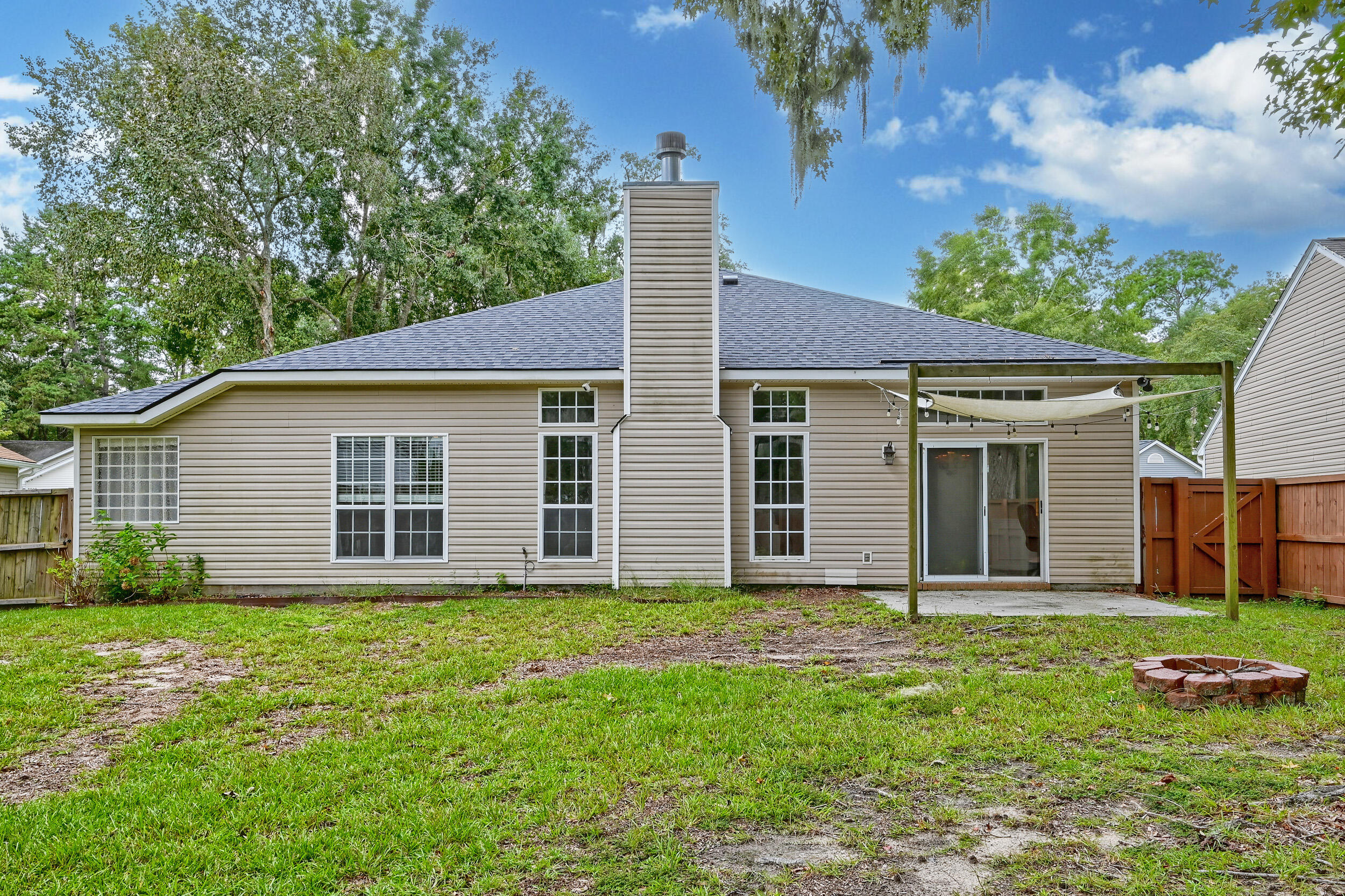 8608 Hickory Creek Court
