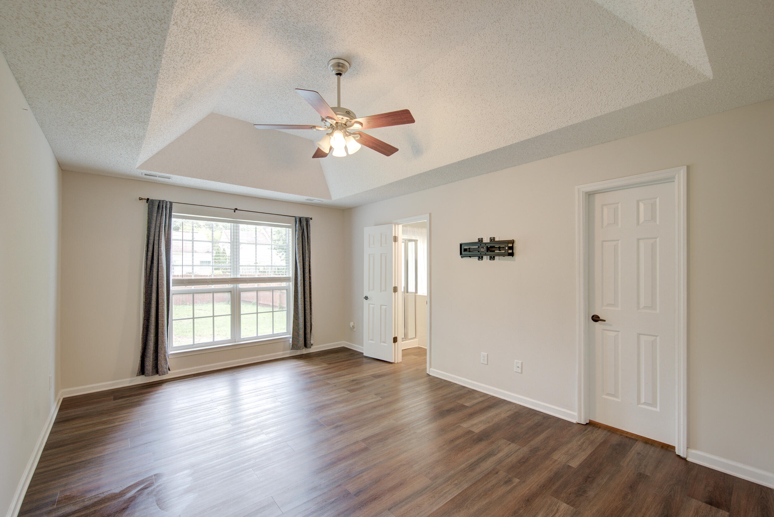 8608 Hickory Creek Court