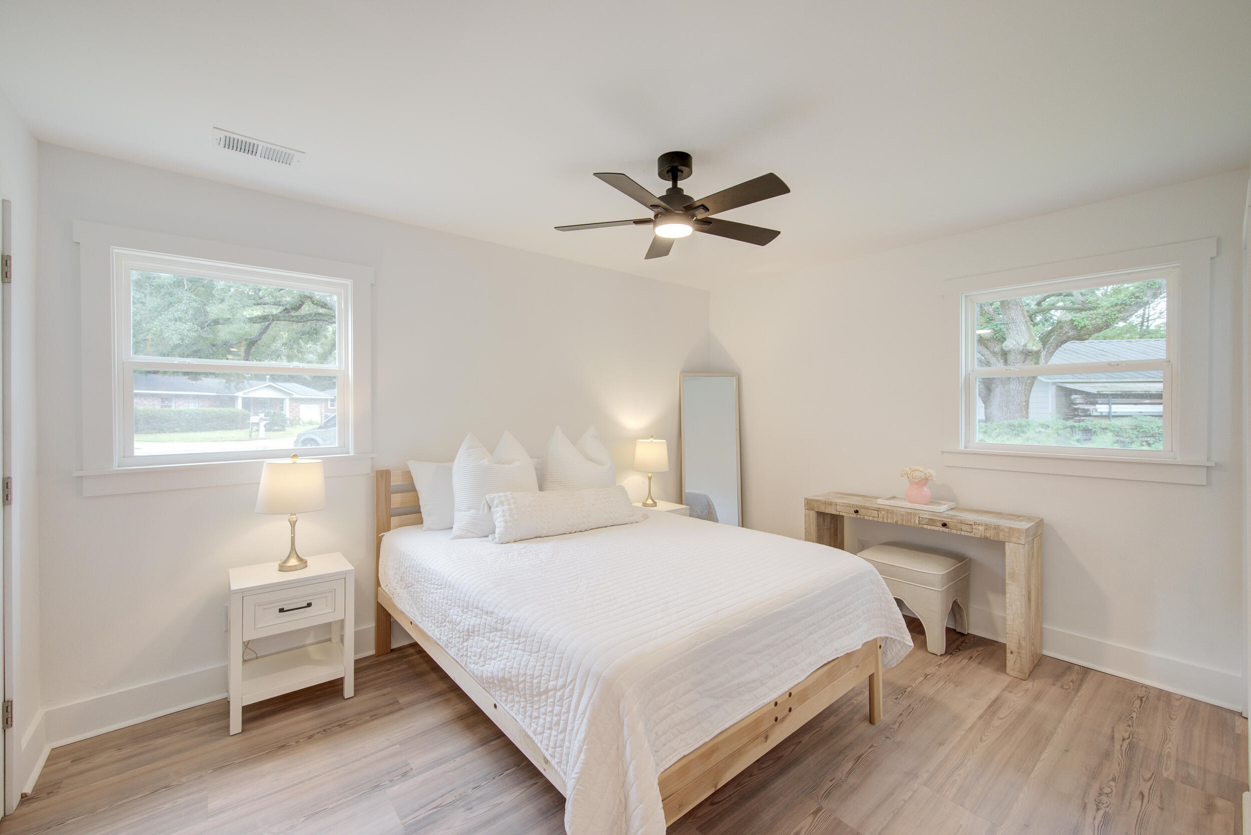 1472 Village Road