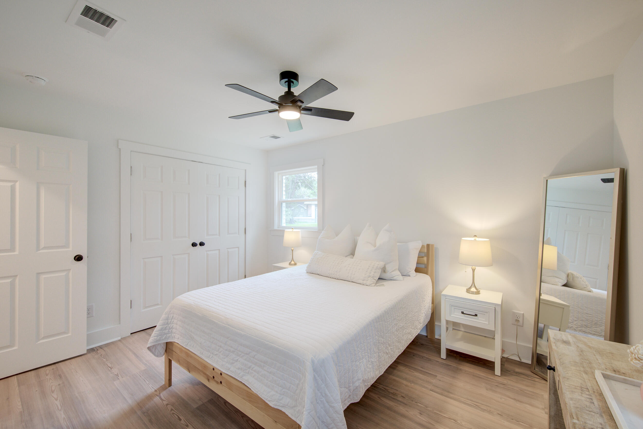 1472 Village Road