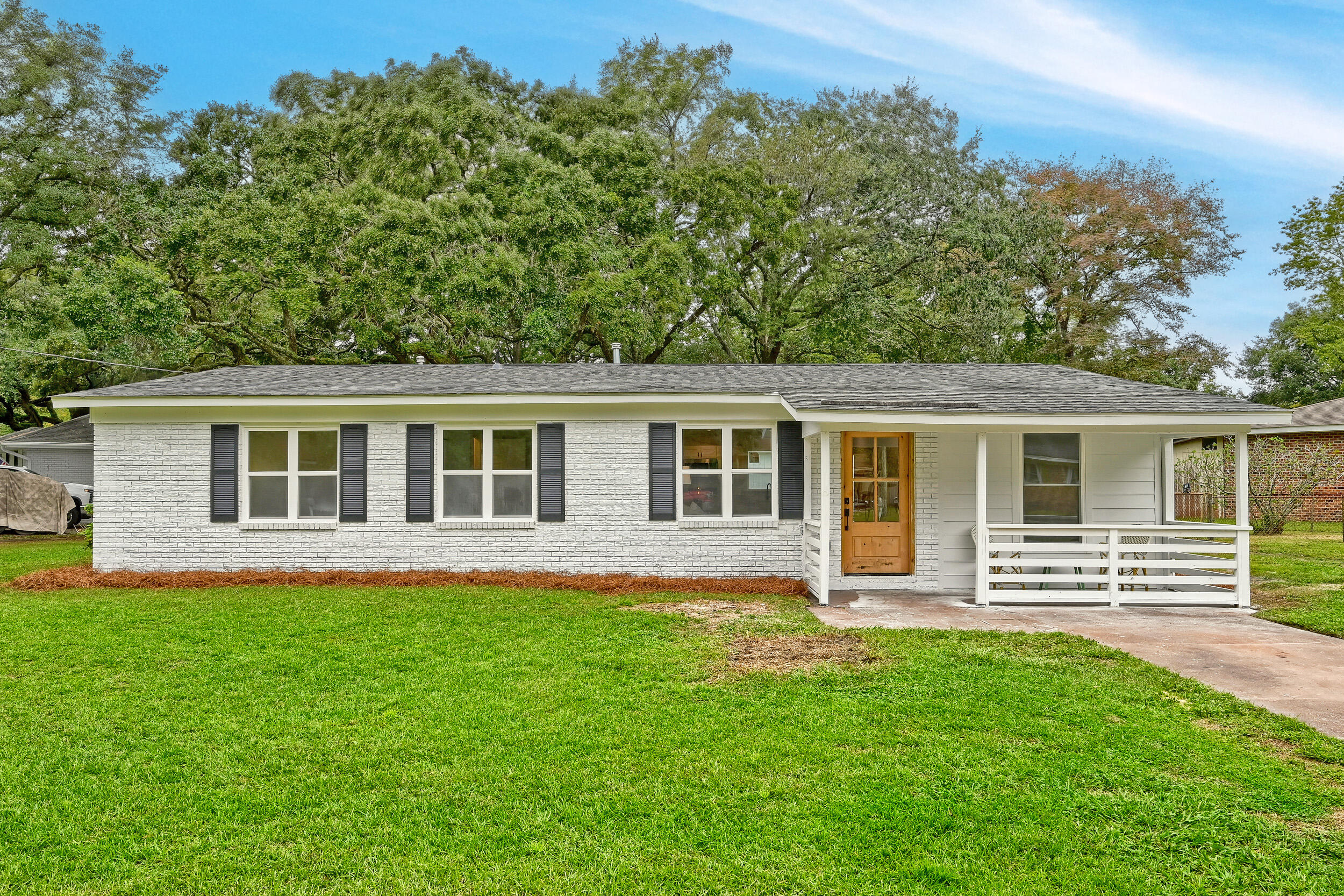 1472 Village Road
