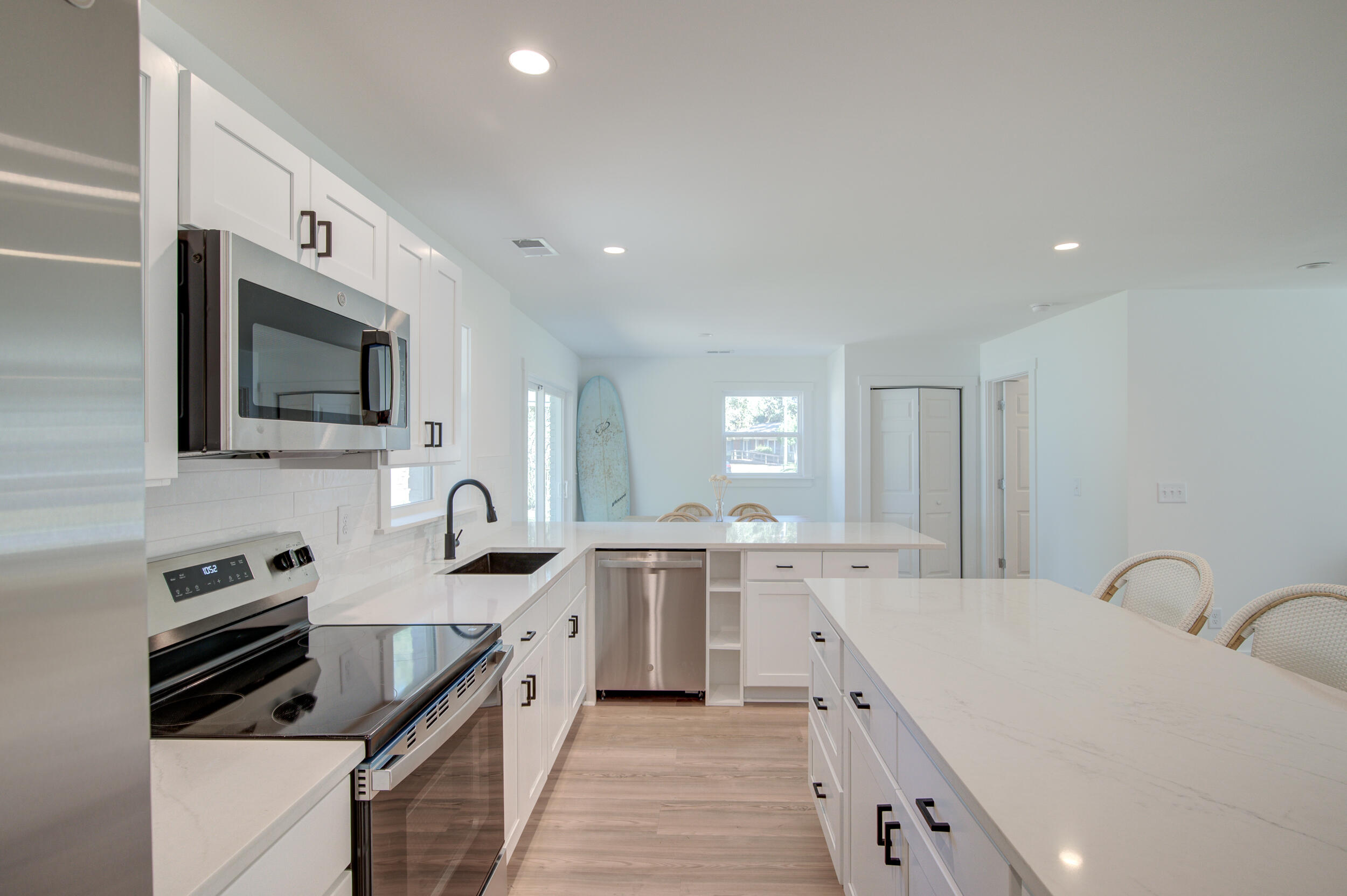 1472 Village Road