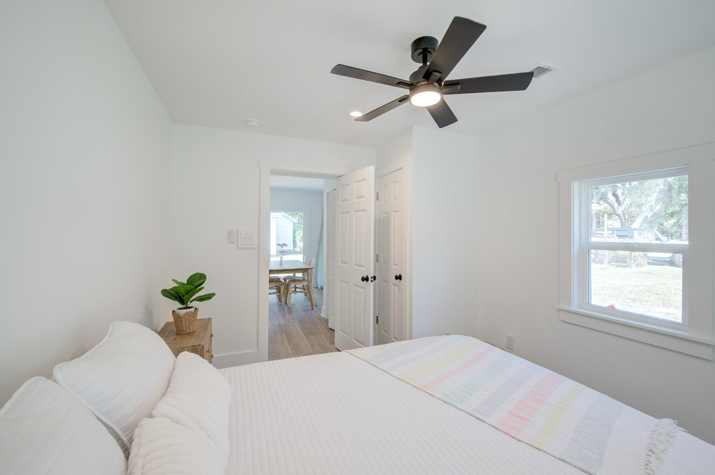 1472 Village Road