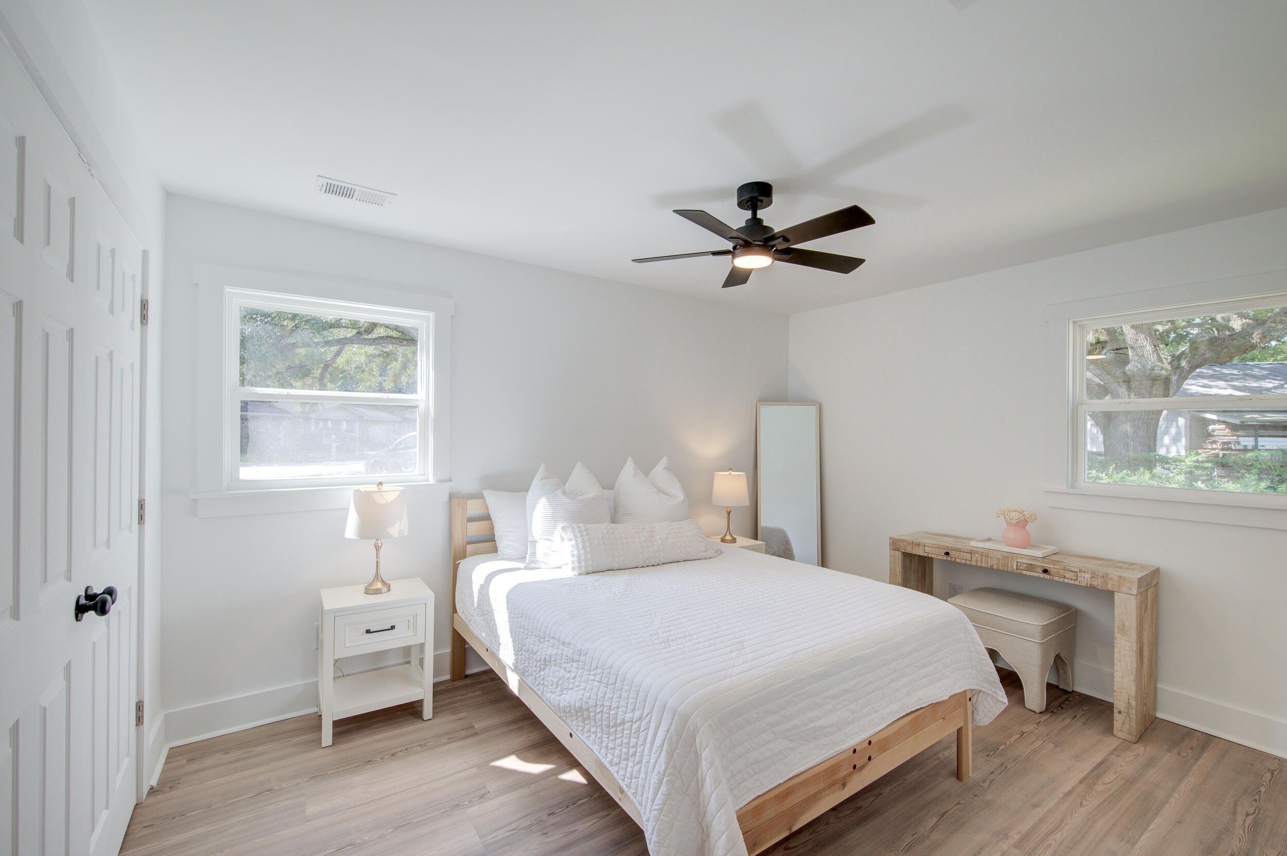 1472 Village Road