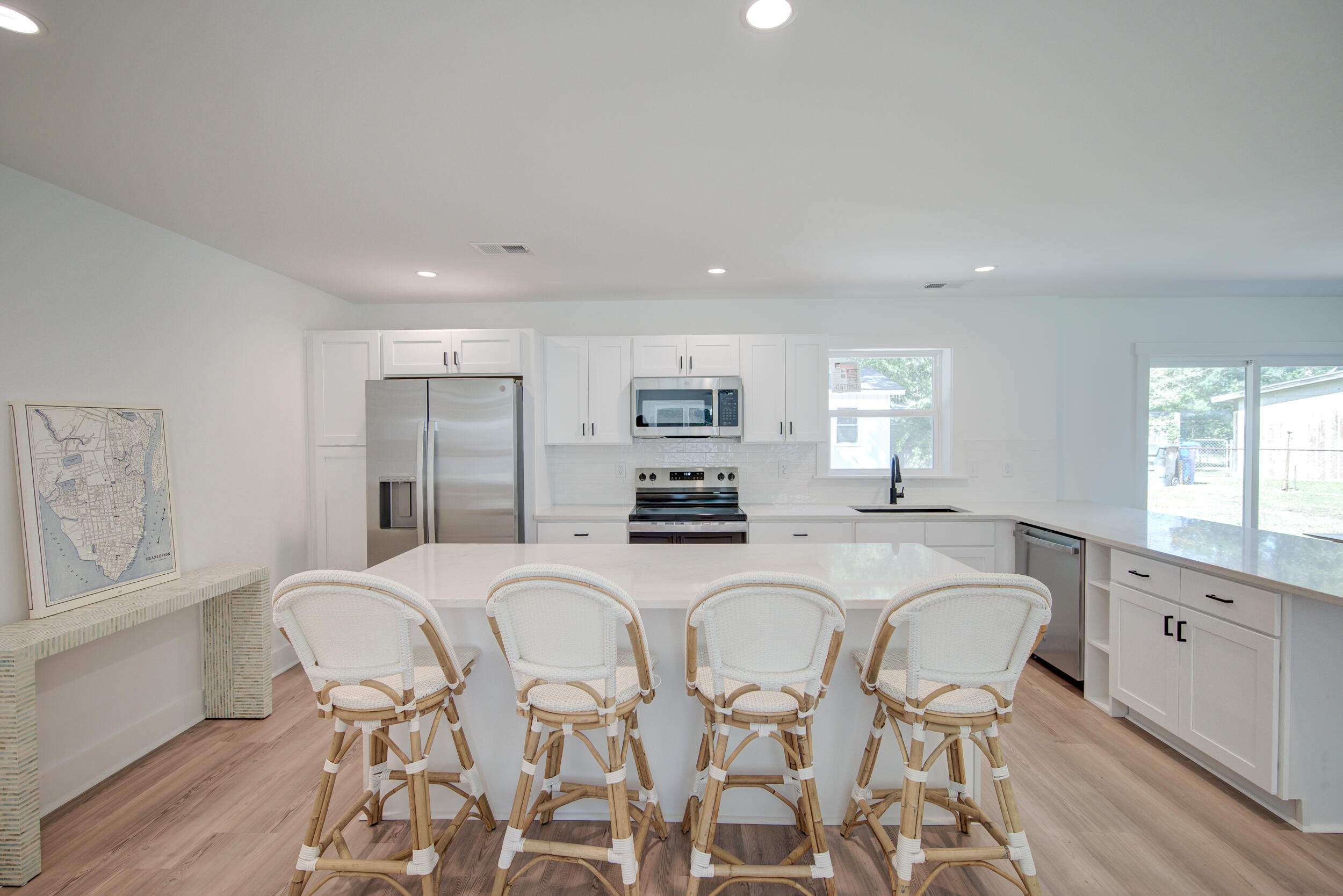 1472 Village Road
